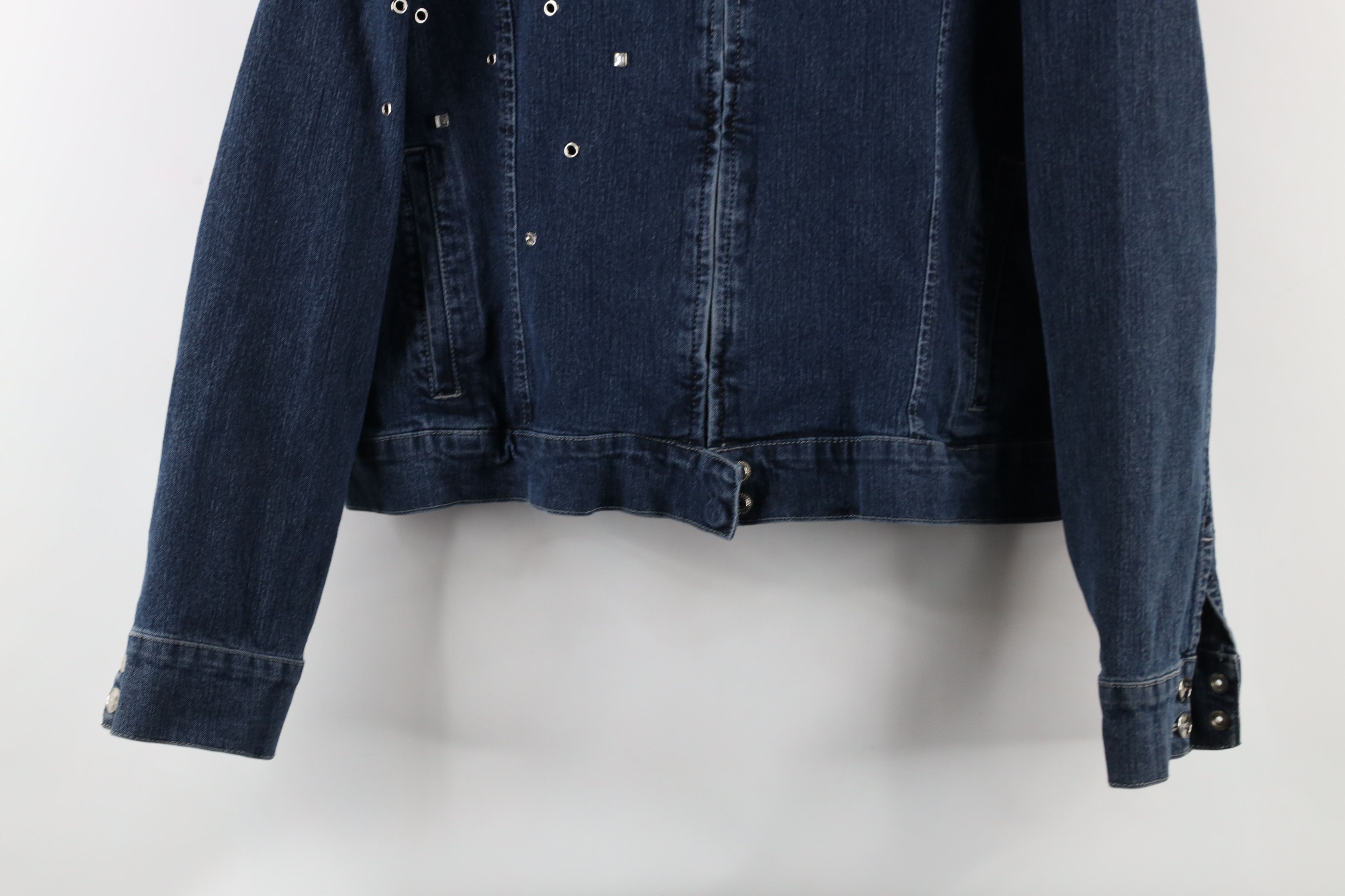 Fubu × Vintage Vintage FUBU Jeweled Studded Stretch Denim Trucker Jacket Size XXL / US 16-18 / IT 52-54 - 3 Thumbnail