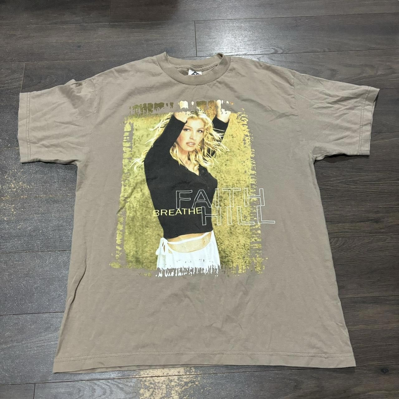 Designer Vintage Faith Hill Breathe T Shirt 1998 Large Size US L / EU 52-54 / 3 - 3 Thumbnail