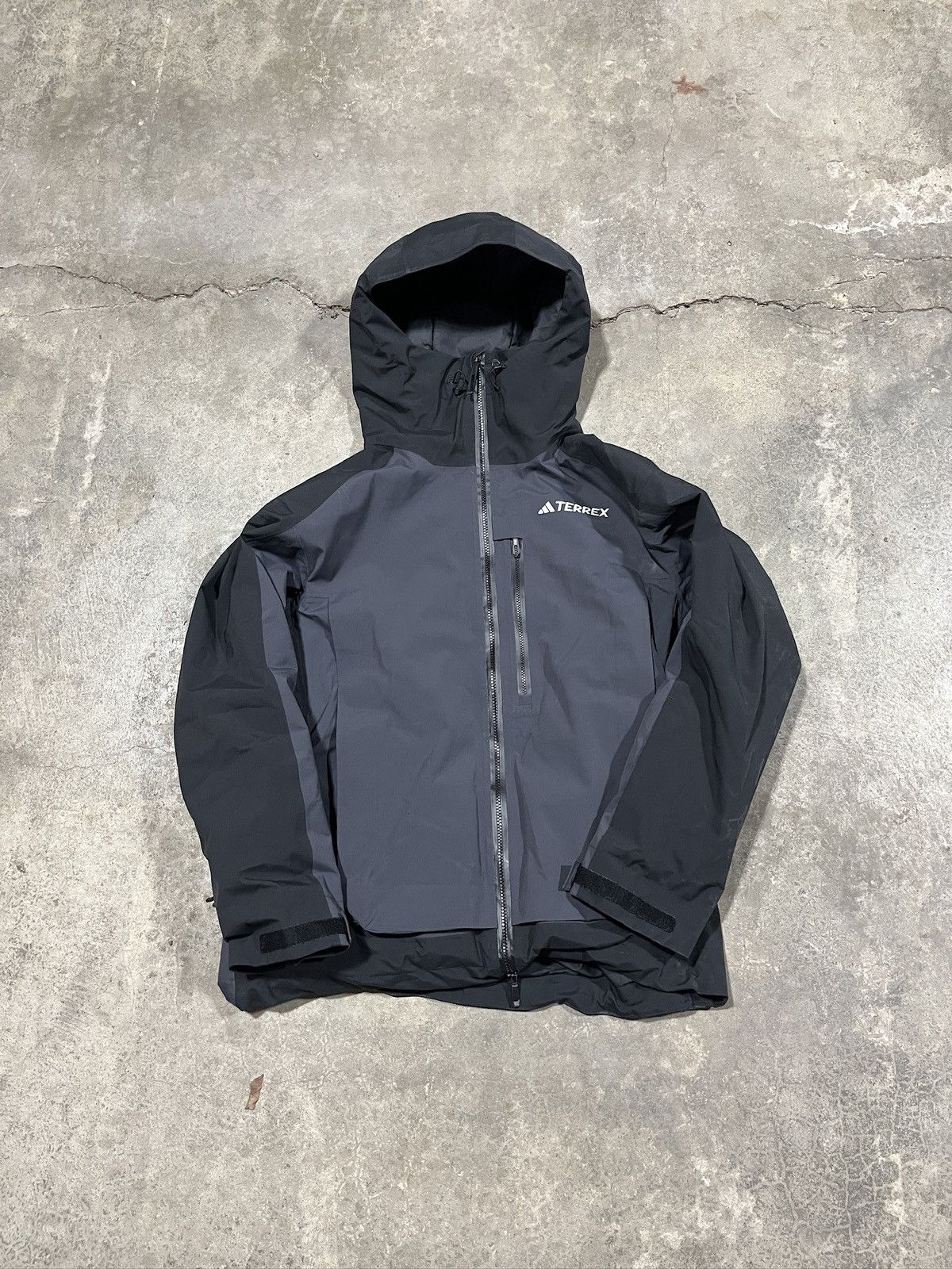 Adidas Adidas Black Terrrex Jacket Size US L / EU 52-54 / 3 - 1 Thumbnail