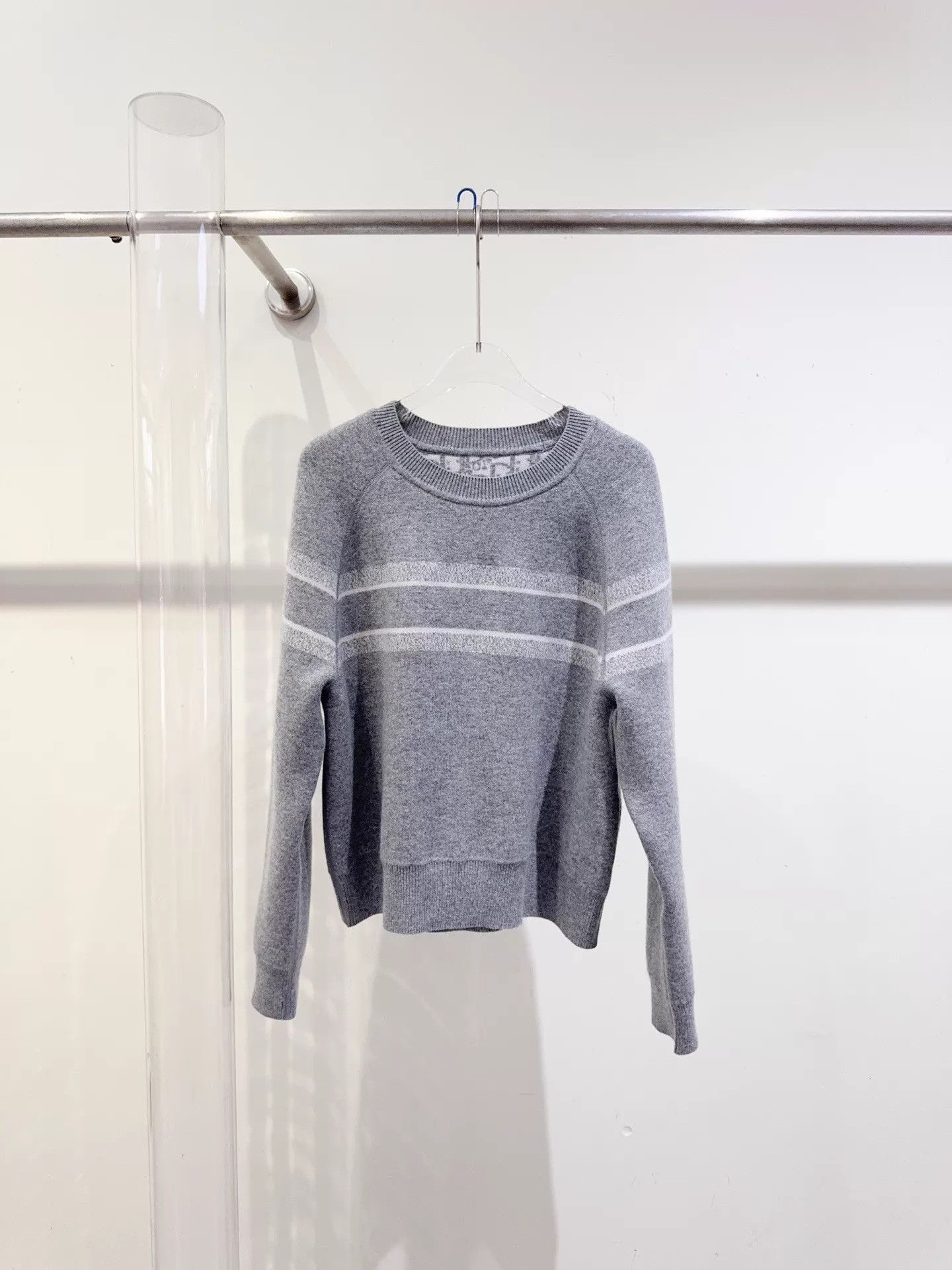 Dior Dior new full logo gray cool double-sided sweater Size XS / US 0-2 / IT 36-38 - 4 Thumbnail