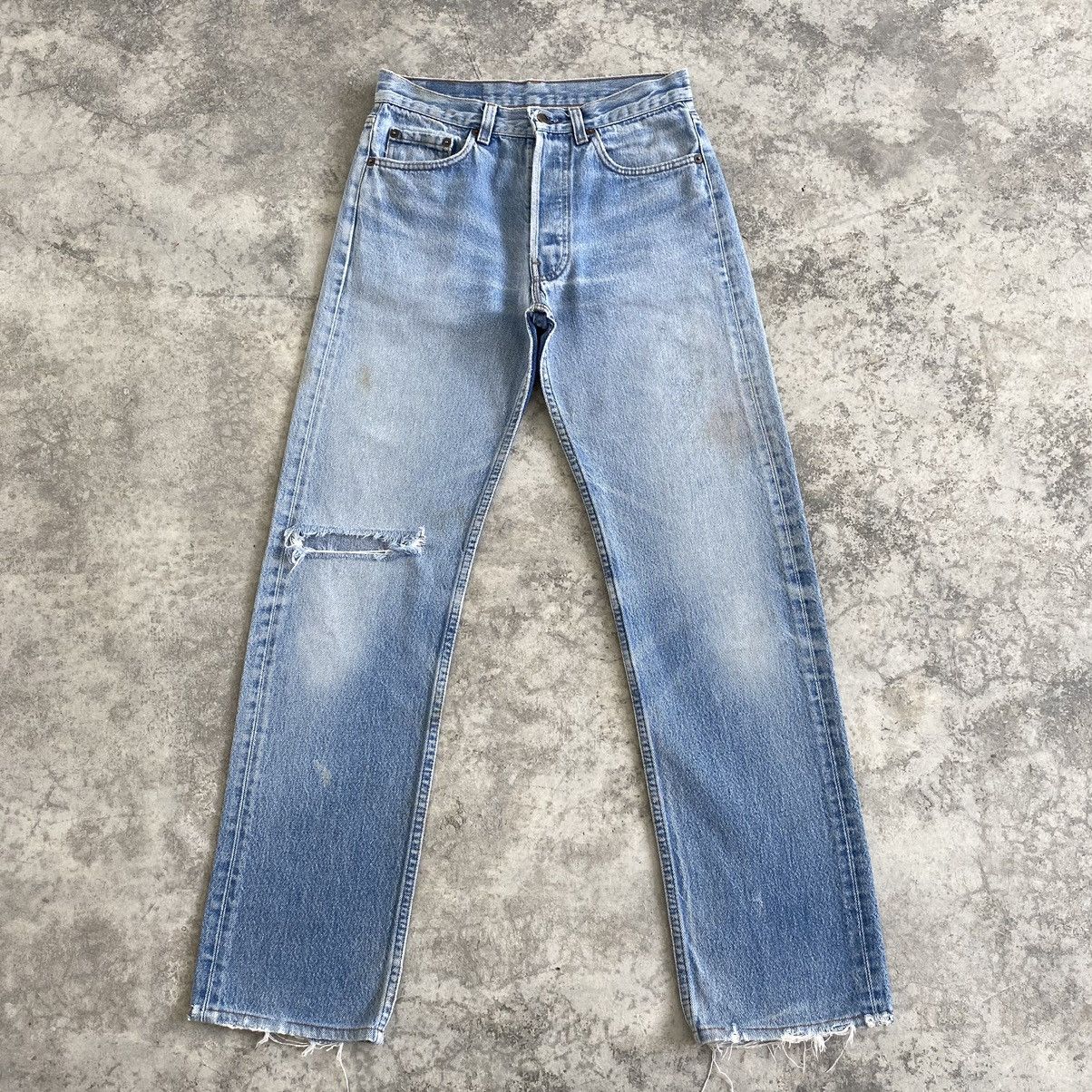 Size 28x29.5 Vintage 80’s Levis 501 Faded Ripped Dirty Jeans
