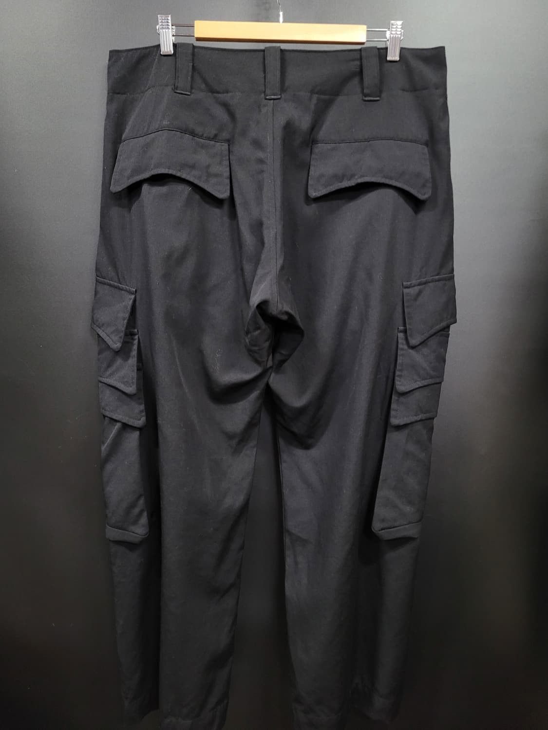 Yohji Yamamoto Yohji Yamamoto Pour Homme AW06 Triple Cargo Wool Trousers Size US 35 - 5 Thumbnail