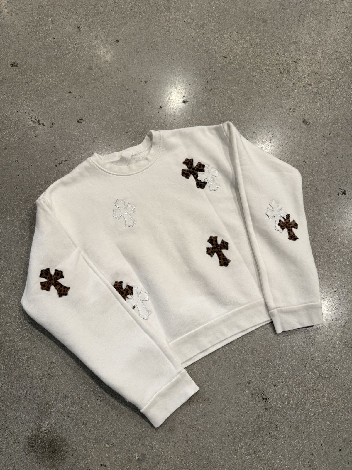 Chrome Hearts Chrome Hearts Leopard And White Patch Crewneck Size US S / EU 44-46 / 1 - 6 Thumbnail