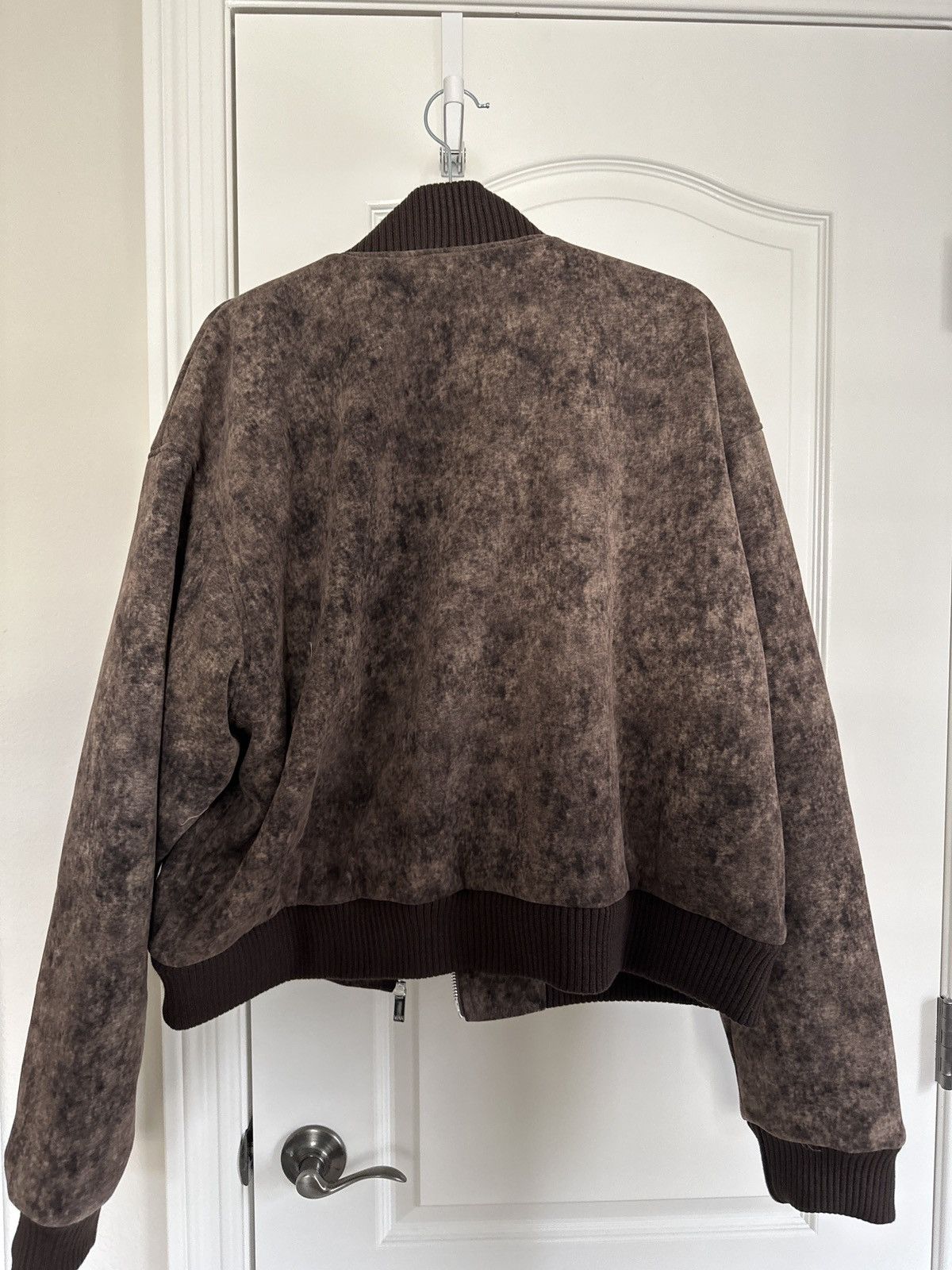 Boohoo Boxy cropped fit acid wash bomber jacket quilted double zip Size US M / EU 48-50 / 2 - 7 Thumbnail