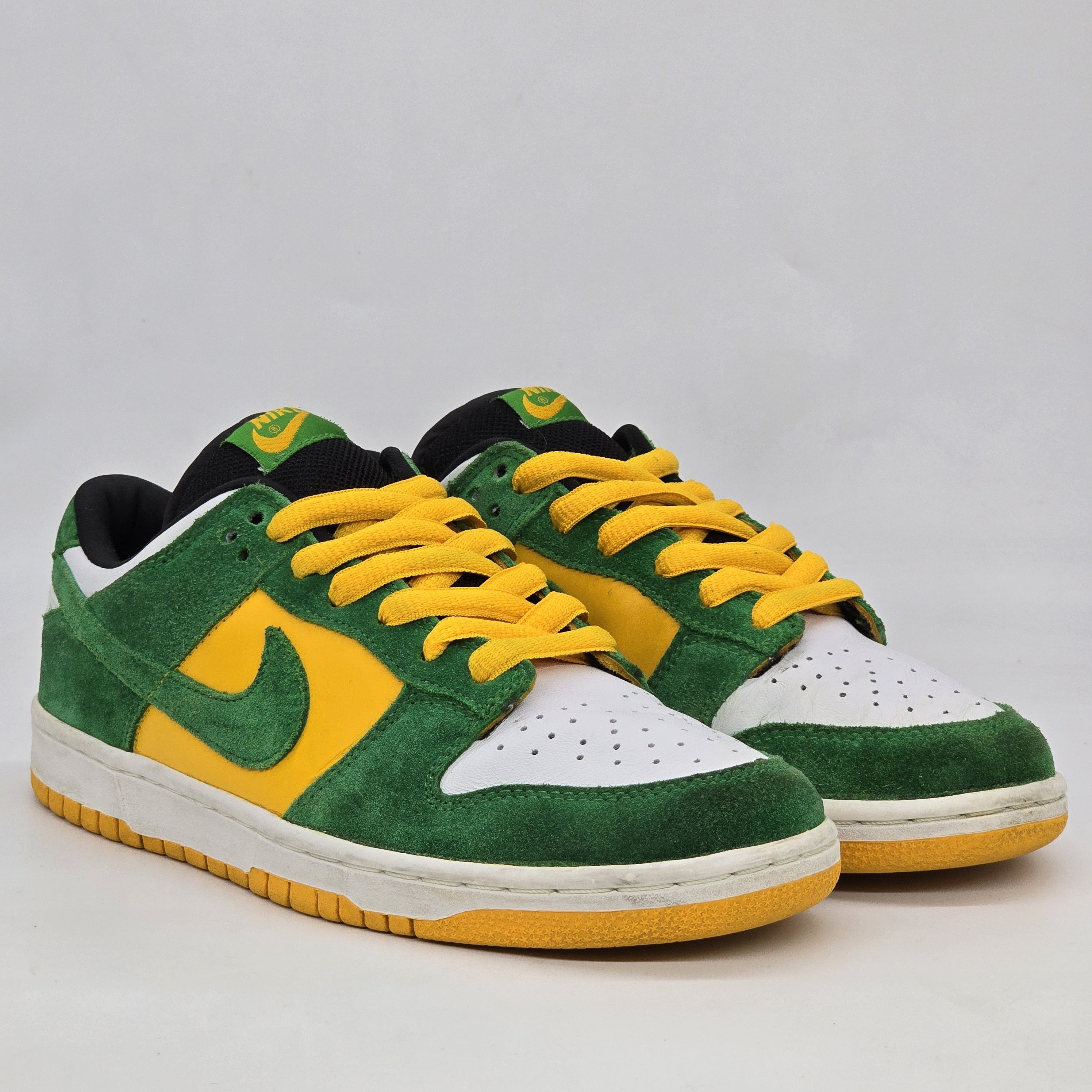 Nike - 2003 Nike SB Dunk Low Pro Buck Oregon Bucks - Low Top Sneakers