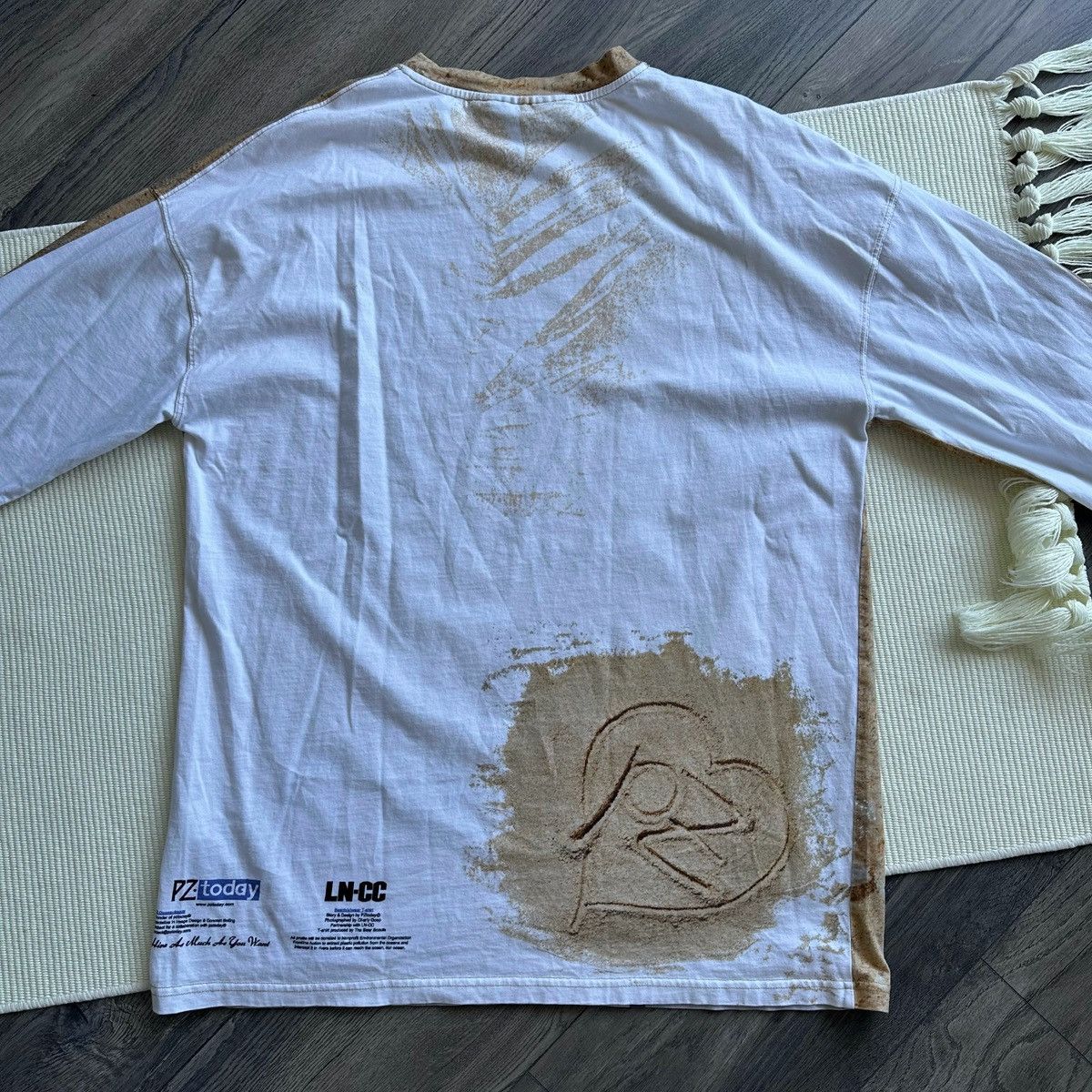 Other LN-CC x PZ Today Long Sleeve Beach Graphic Tee in White Size US L / EU 52-54 / 3 - 9 Thumbnail