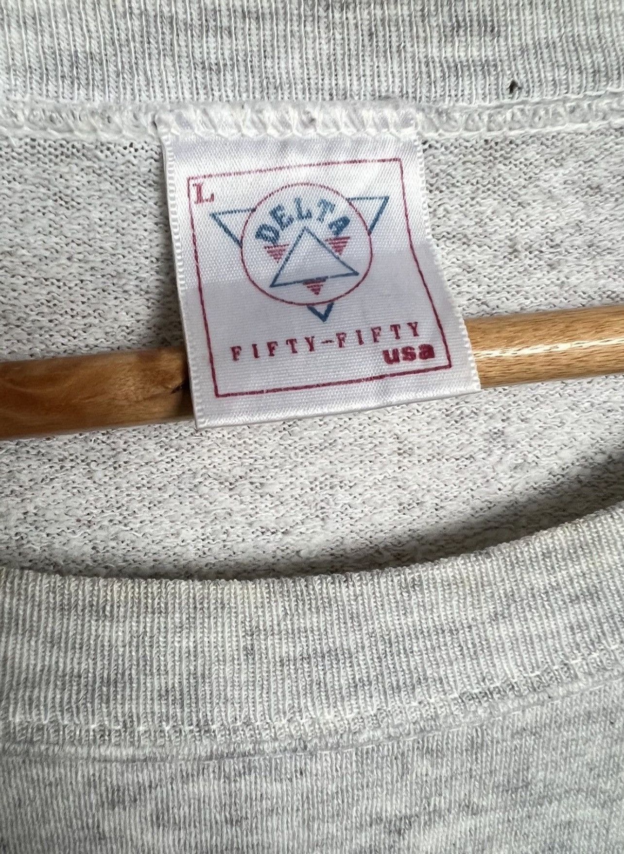 Vintage Vintage 90s Atlanta State Collage Spellout Grey Sweatshirt Size US L / EU 52-54 / 3 - 7 Thumbnail