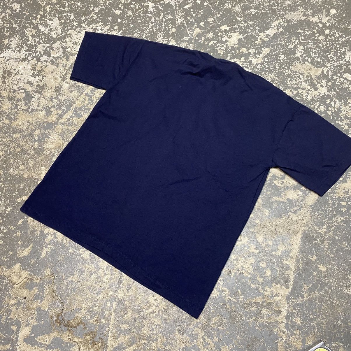 Other Vintage Elephant Lampung Graphic Navy Tshirt Size US M / EU 48-50 / 2 - 7 Thumbnail