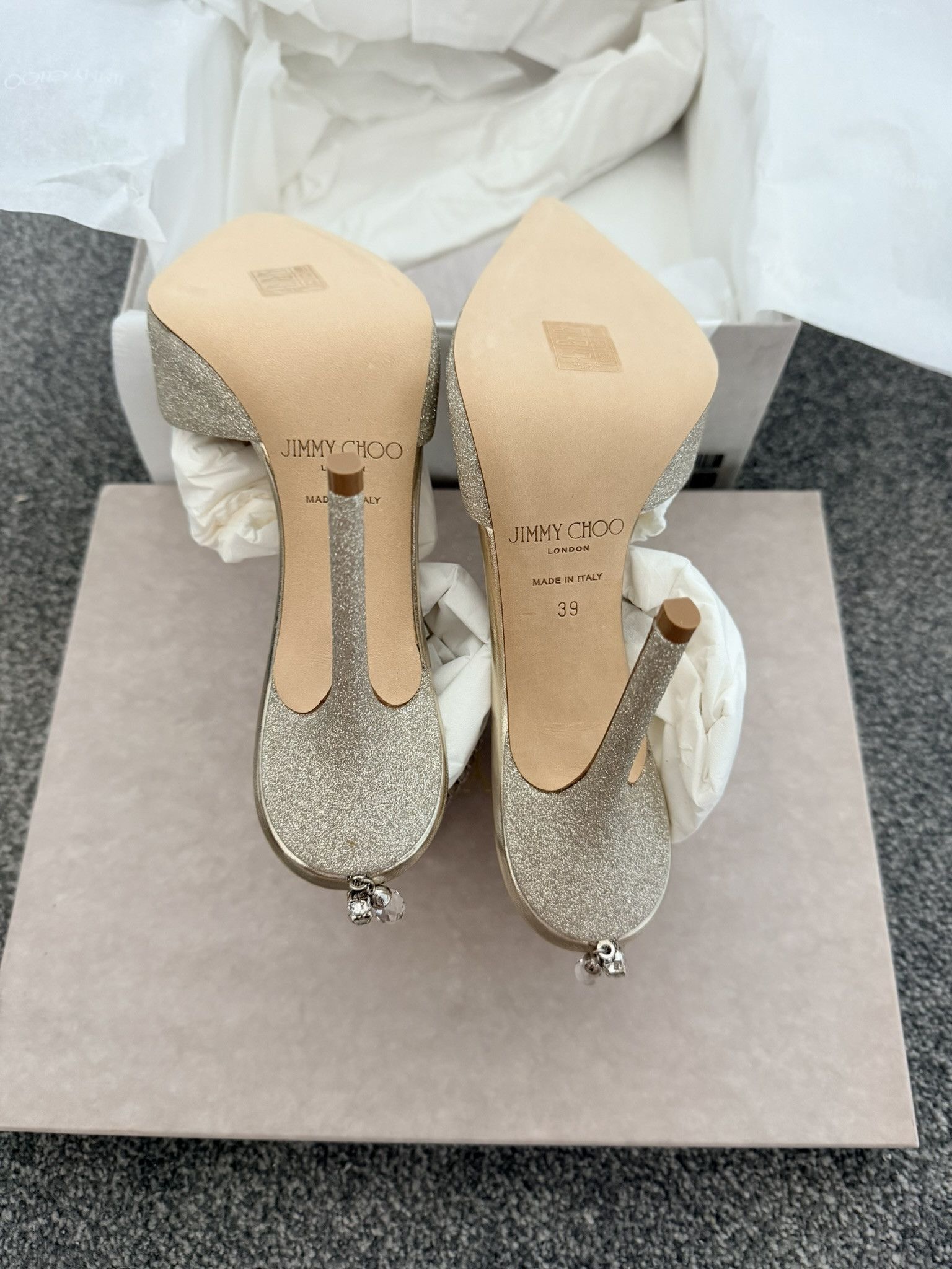Jimmy Choo Jimmy Choo Saeda 39 Platinum Ice Crystal Size US 9 / IT 39 - 7 Thumbnail