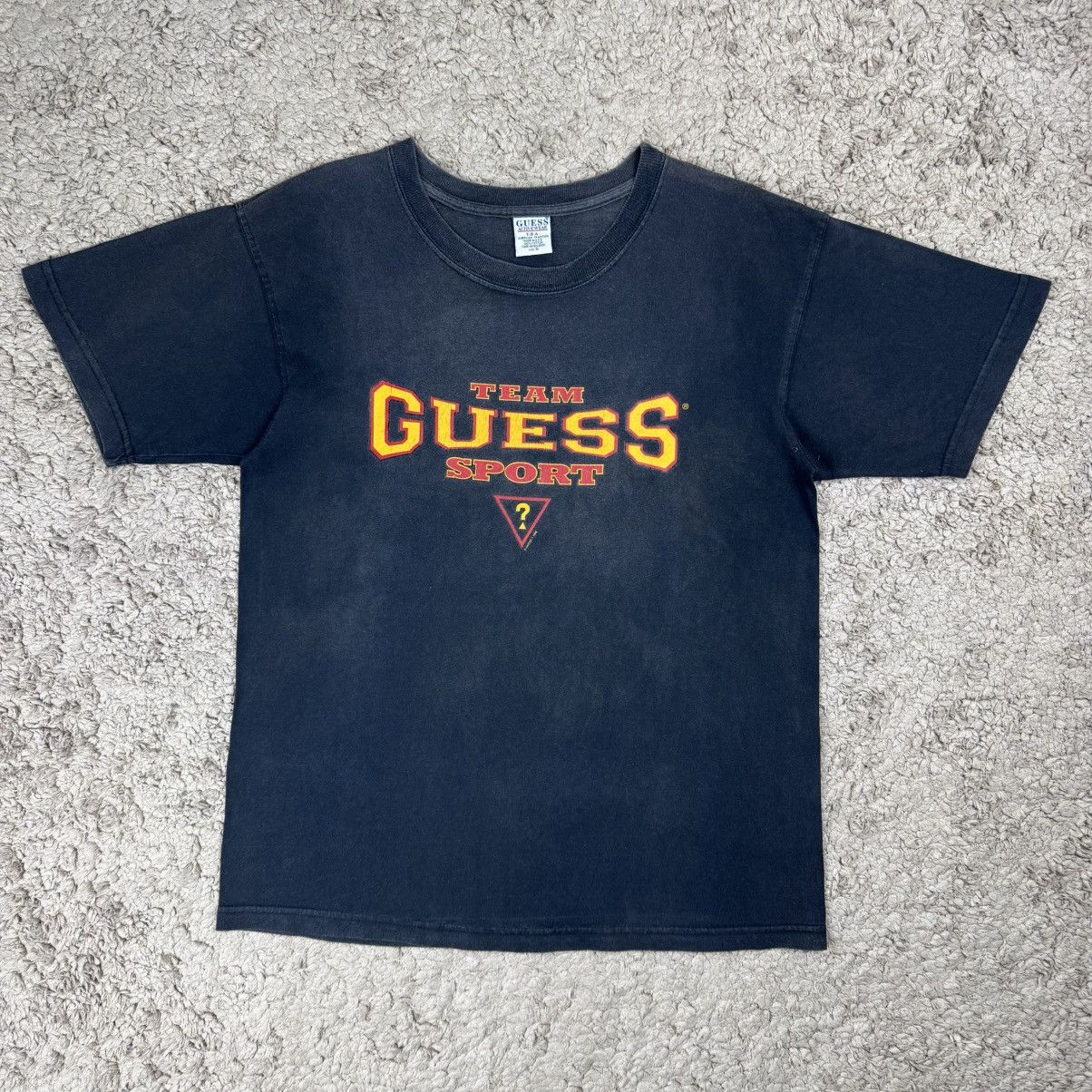 Guess Vintage 90’s Faded Team Guess Sports 1996 Spellout T-shirt Size US S / EU 44-46 / 1 - 1 Thumbnail