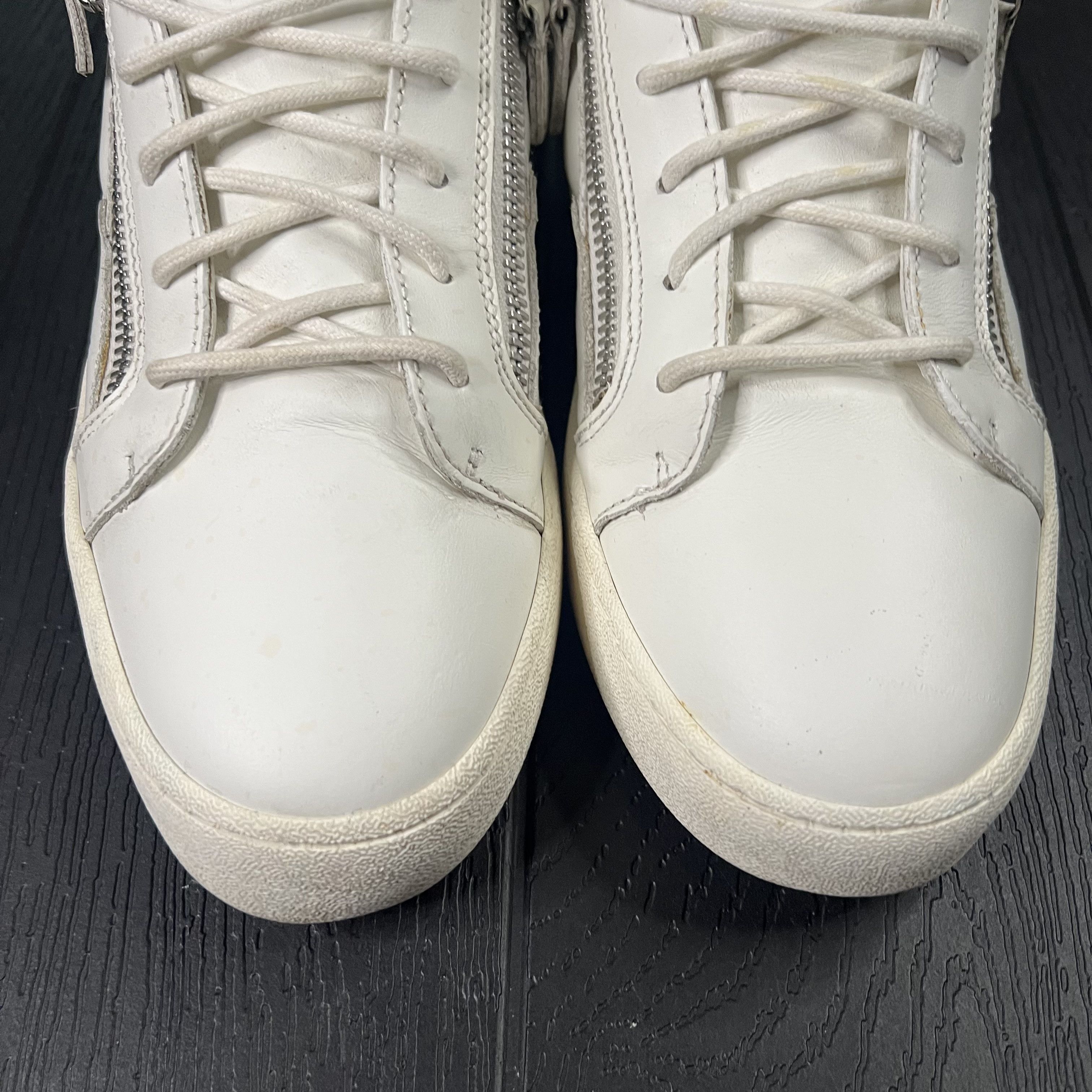 Giuseppe Zanotti Giuseppe Zanotti Double Zip Low Top Sneaker White Black Size US 11 / EU 44 - 14 Thumbnail
