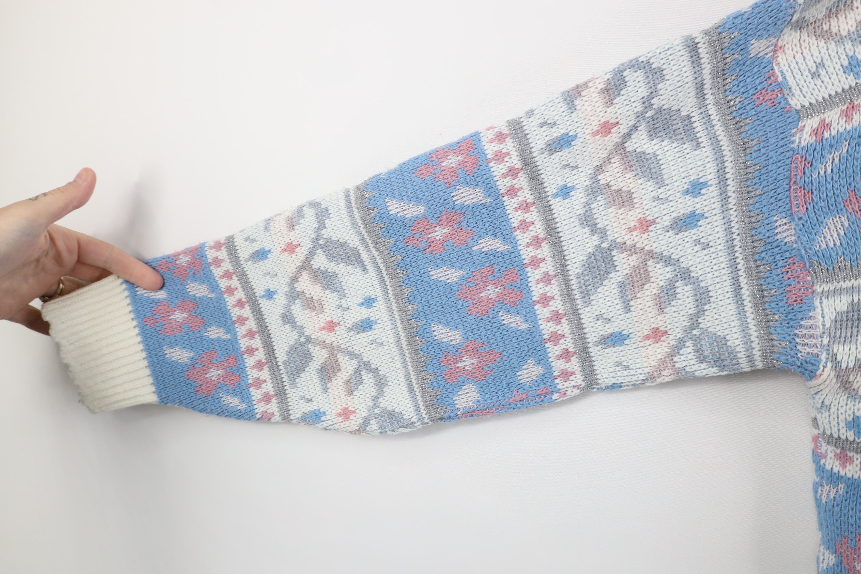 Vintage Vintage 90s Streetwear Fair Isle Flower Knit Sweater Size L / US 10 / IT 46 - 5 Thumbnail