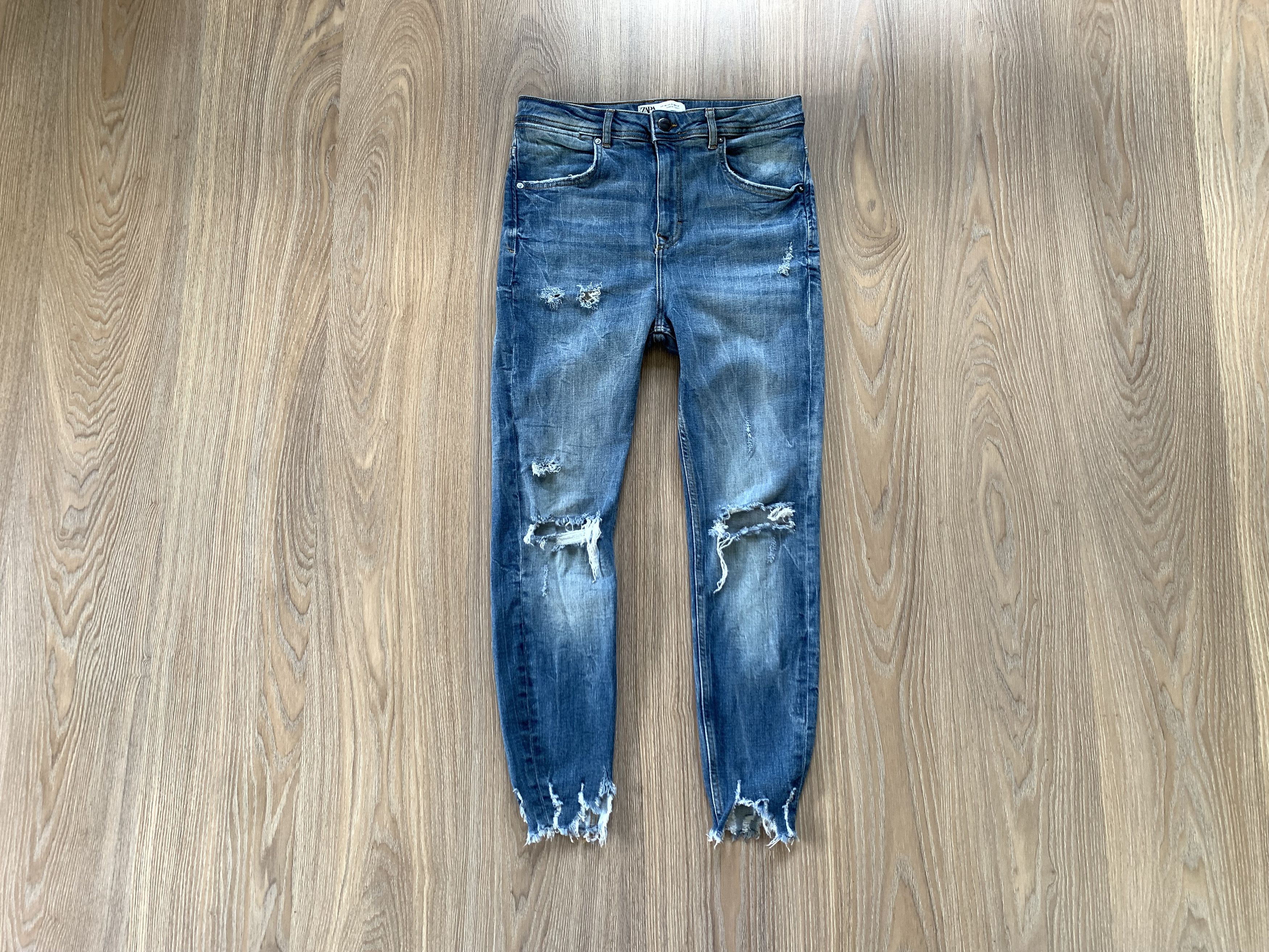 Zara Zara Man Distressed Blue Denim Jeans Size US 31 - 1 Thumbnail