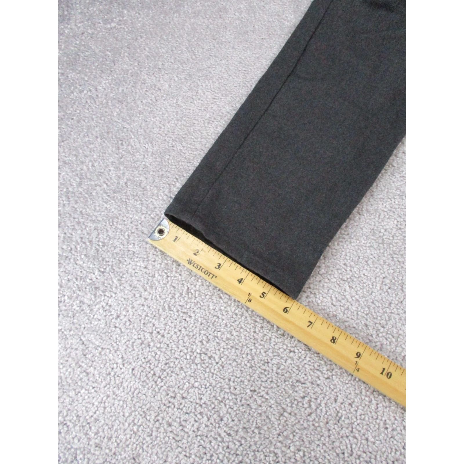 Zara Zara Pants Mens 34 Gray Taper Leg 29" Dress Pants Preppy Regular Knit Flat Front Zip 29" Inseam Mens Pants Gray, 34, Tapered Leg Size US 34 / EU 50 - 7 Thumbnail