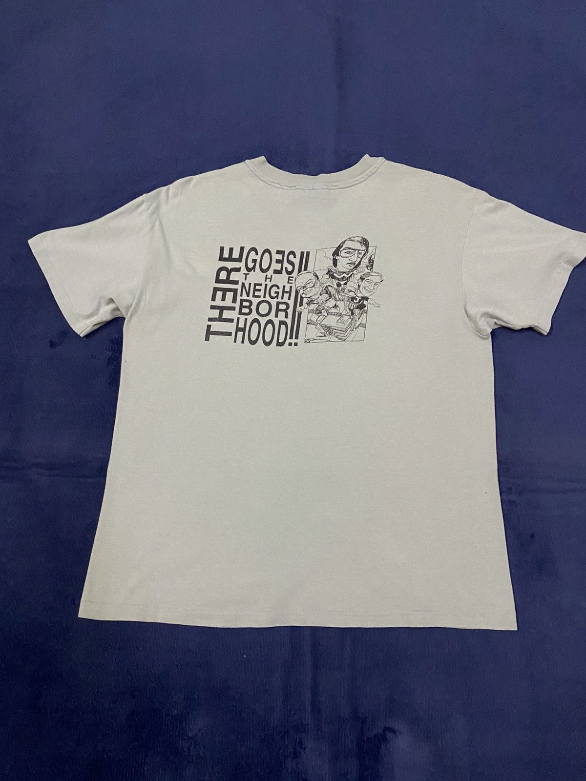Vintage Vintage 90s There Goes The Neighborhood Movie Tee Size US L / EU 52-54 / 3 - 4 Thumbnail