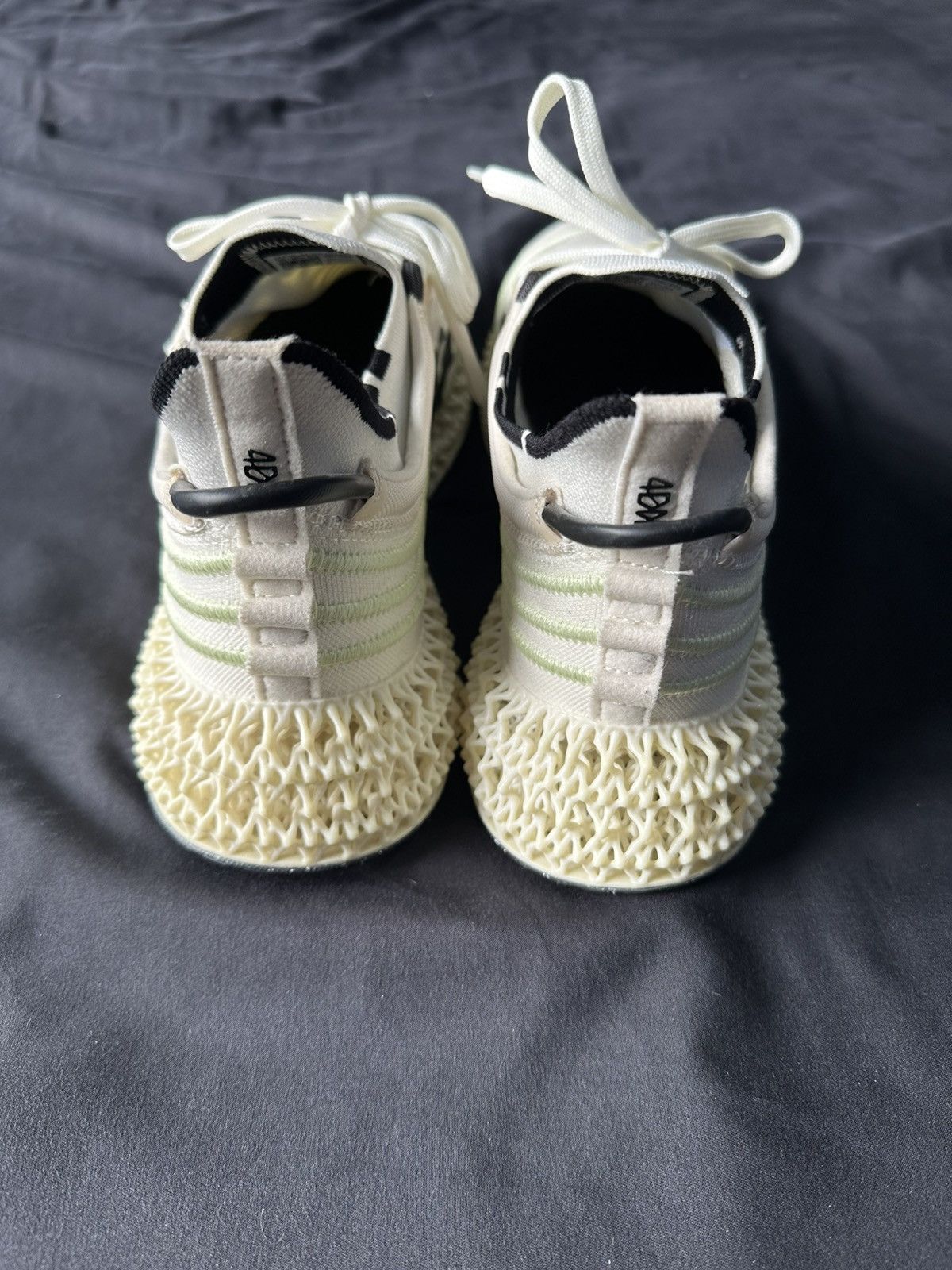 Adidas Adidas x Parley 4DFWD Off White/ Almost Lime Size US 10 / EU 43 - 5 Thumbnail