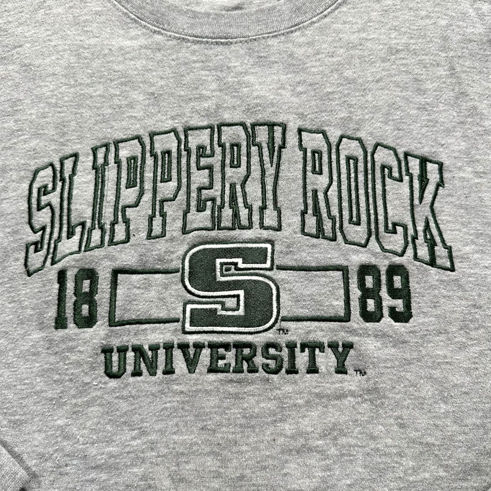 Vintage CI Sport Slippery Rock University Sweatshirt Mens Medium Gray Green Embroidered Size US M / EU 48-50 / 2 - 3 Thumbnail