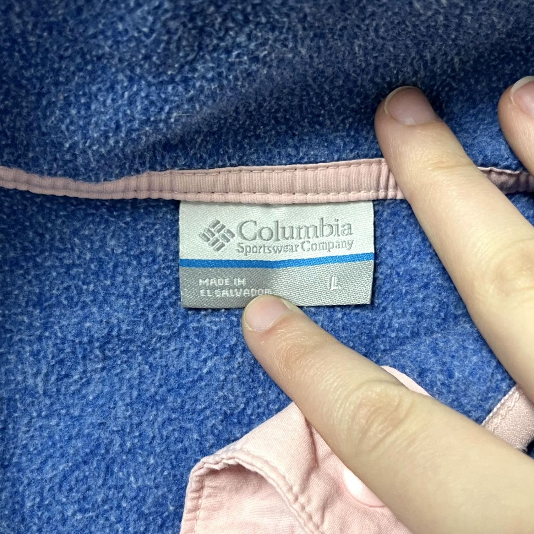 Vintage VINTAGE? No. Columbia Fleece Pullover Jacket Womens L Blue Pink Trim Quarter Snap Outdoor Ski Size L / US 10 / IT 46 - 3 Thumbnail