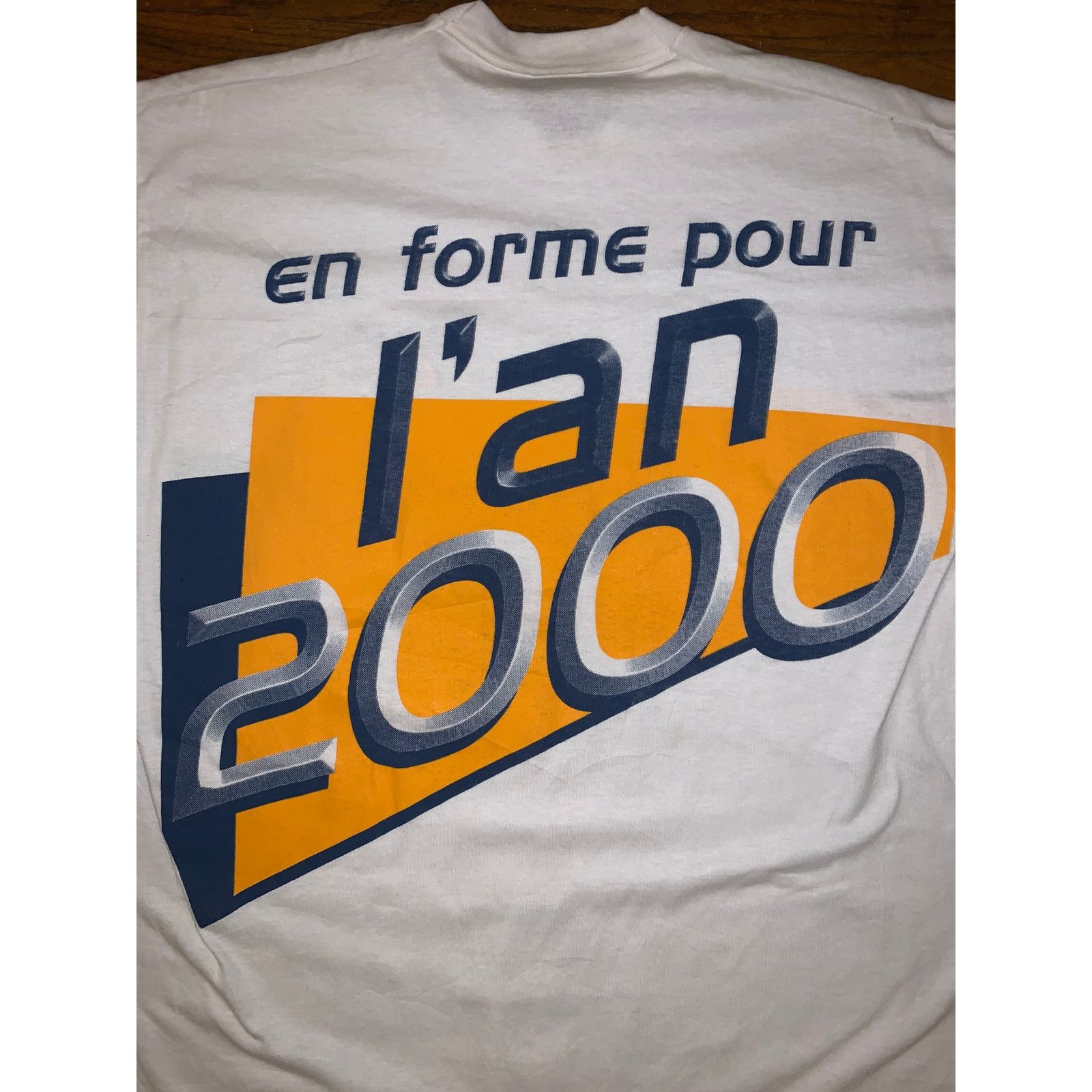 Fruit Of The Loom × Vintage Vintage 90s Réseau Santé "L'an 2000" Graphic T-Shirt XL Size US XL / EU 56 / 4 - 9 Thumbnail