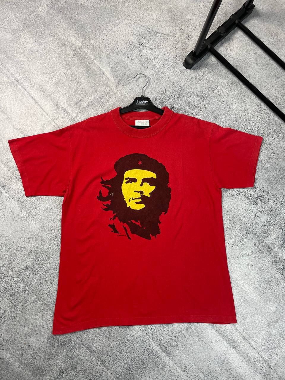 Band Tees The Che Guevara viva la revolution vintage T-shirt Size US XL / EU 56 / 4 - 2 Thumbnail