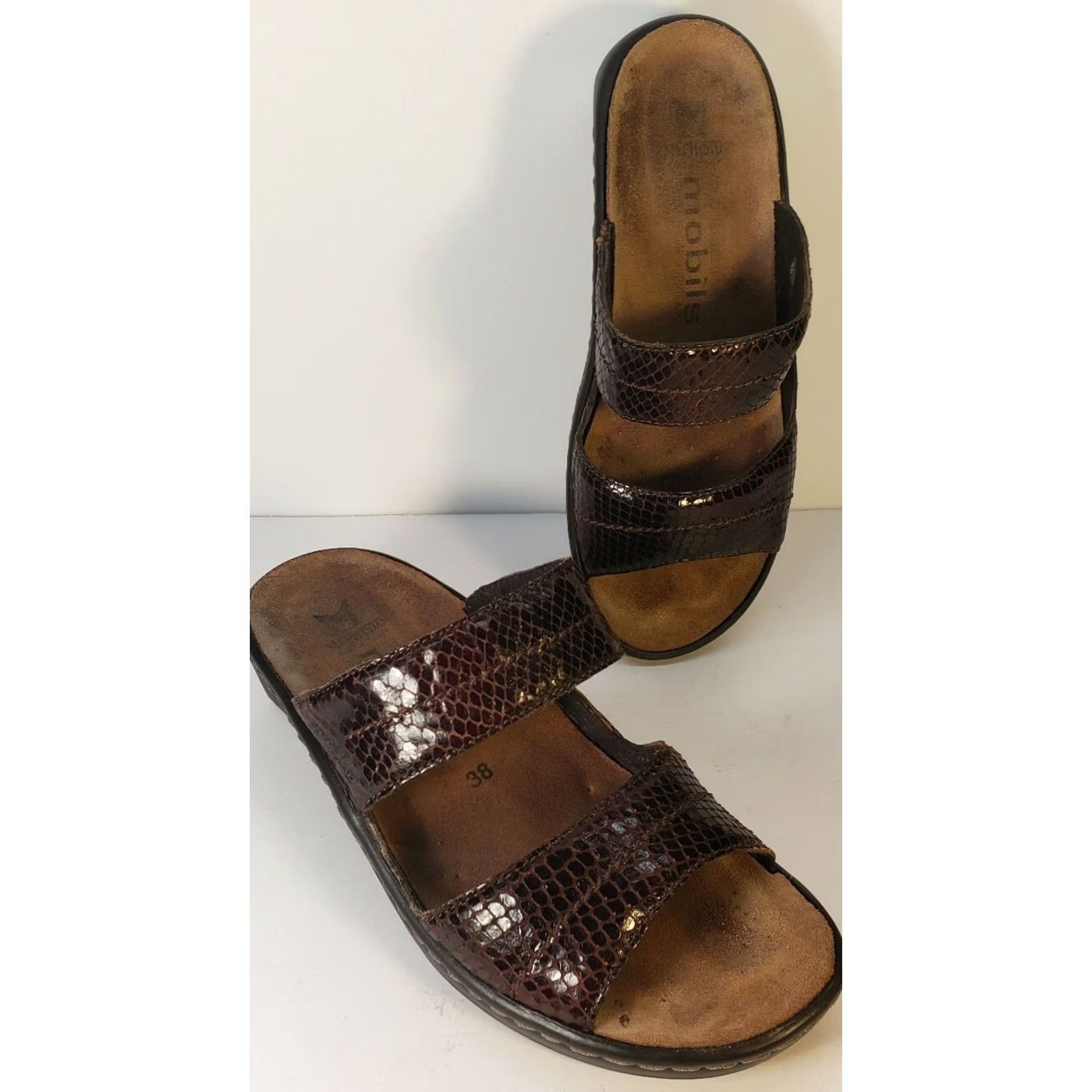 Mephisto Mephisto Mobils Uluria Wedge Slide Sandal US7.5 EU38 Tan Leather Pebbled Finish on Leather Womens Shoes Mens? Size US 8 / IT 38 - 2 Thumbnail
