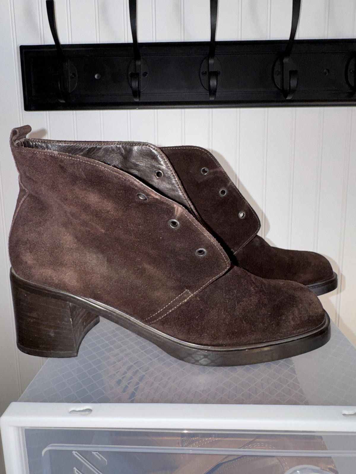 Other Joan & David Brown Suede Ankle Boots with Block Heel Size US 8.5 / IT 38.5 - 2 Thumbnail