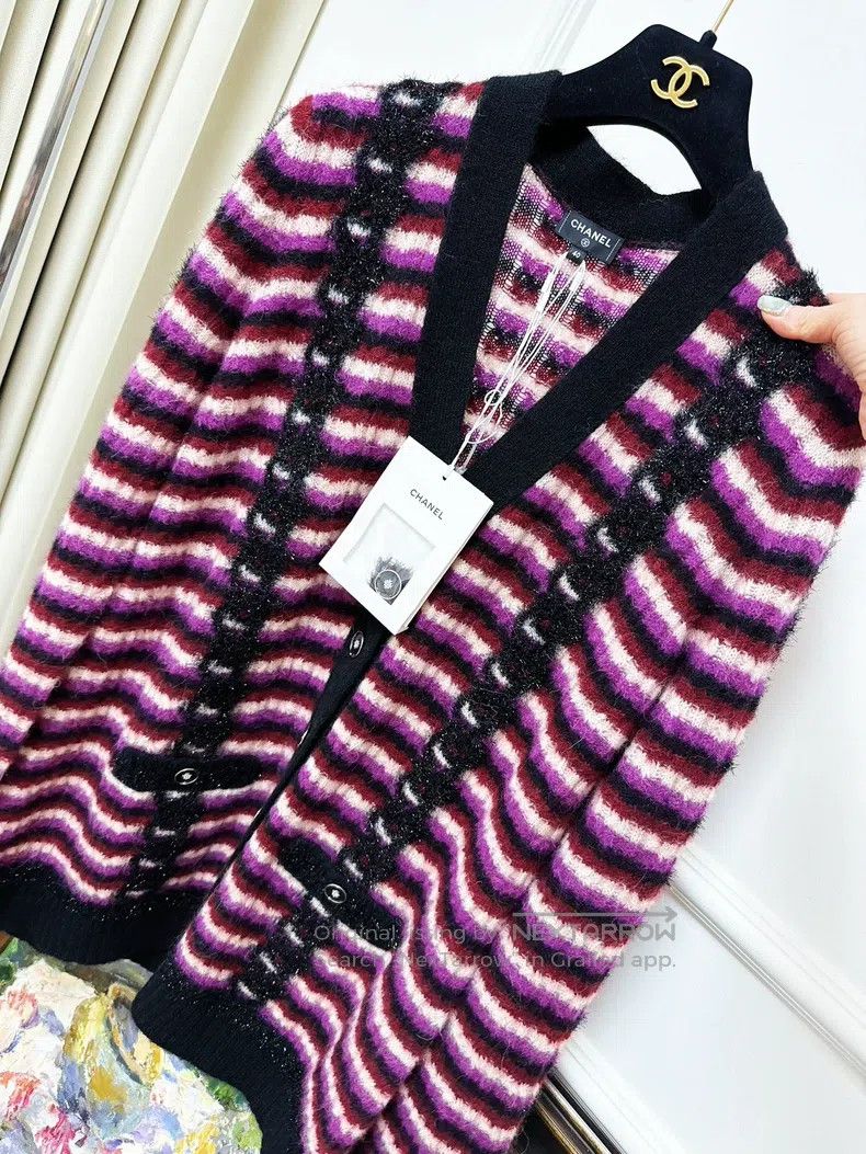 Other Chanel 23b purple black and white striped knitted jacket Size S / US 4 / IT 40 - 7 Thumbnail