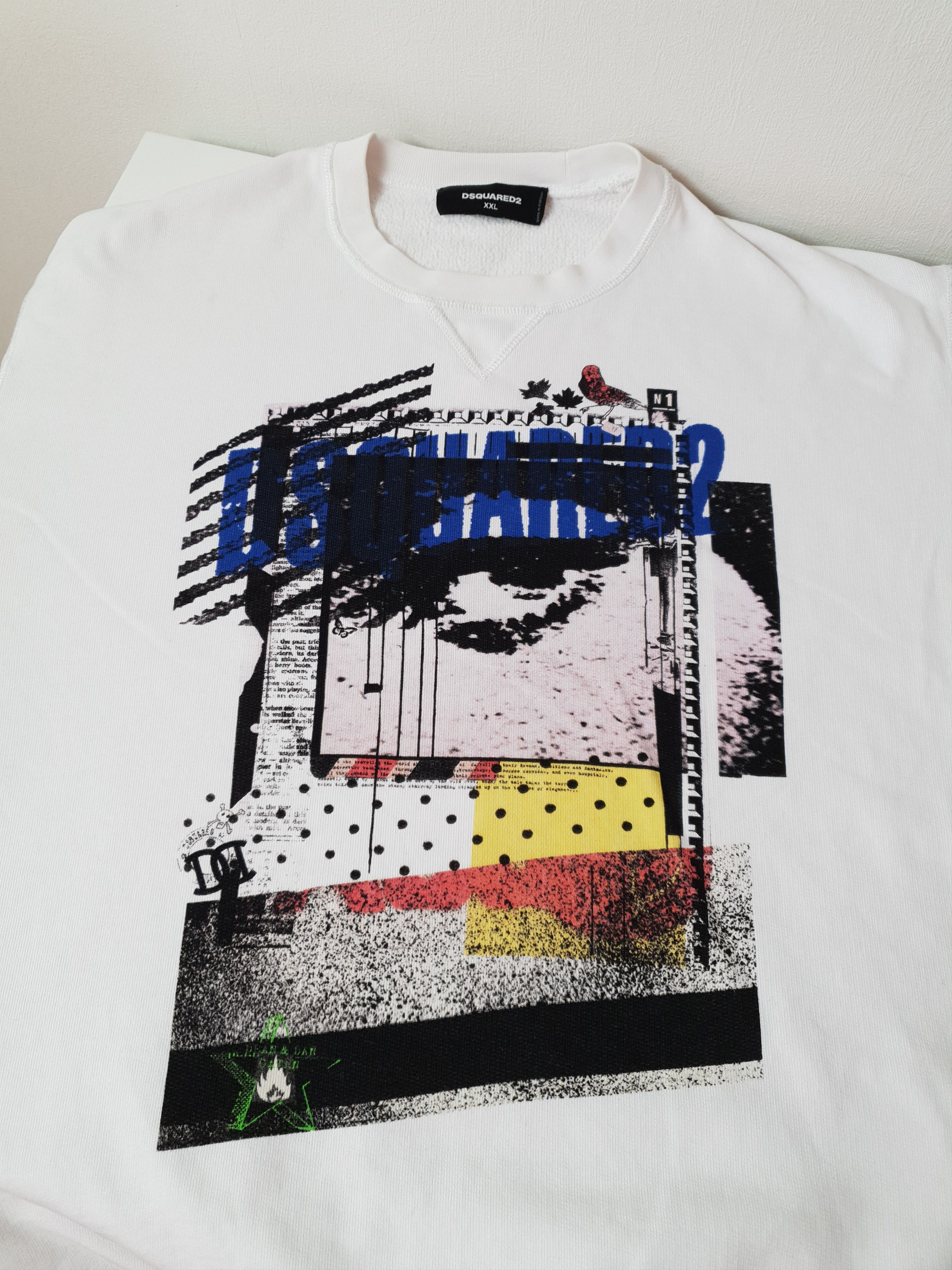 Vintages DSQUARED2 white sweatshirt men's size L