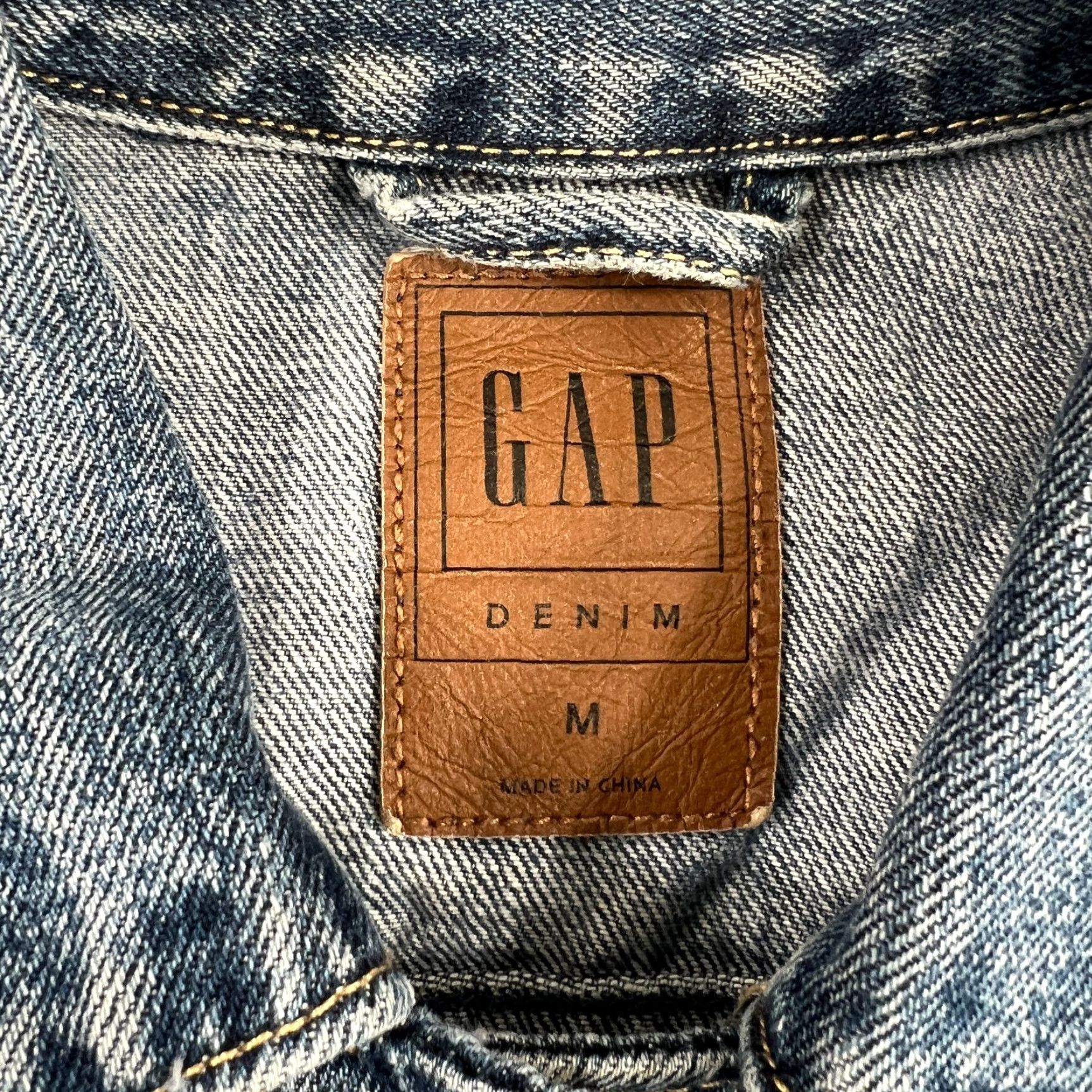 Gap GAP Denim Trucker Jacket Classic Blue Jean Medium Wash Women Size 32" / US 10 / IT 46 - 4 Thumbnail