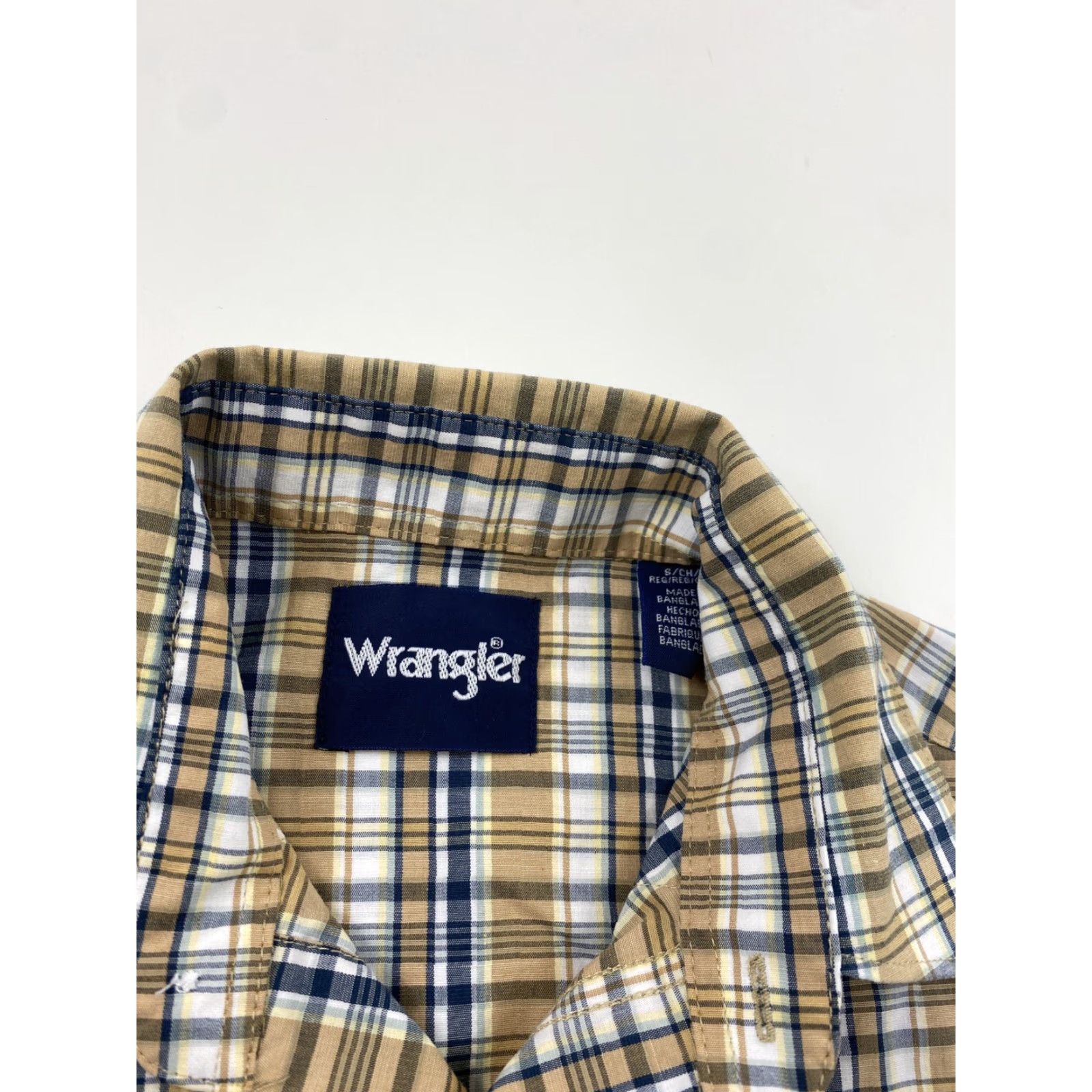 Wrangler VINTAGE Wrangler Western Shirt Mens Small Plaid Pearl Snap Size US S / EU 44-46 / 1 - 5 Thumbnail