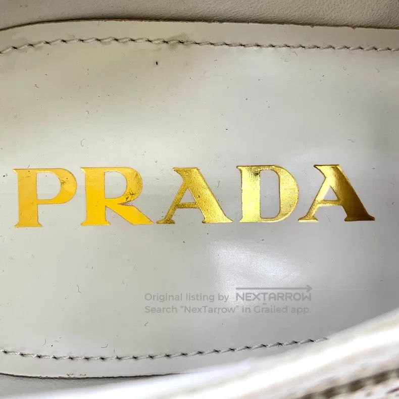 Prada Prada White Baroque carved lace-up casual flat muffin shoe Size US 6.5 / IT 36.5 - 7 Thumbnail