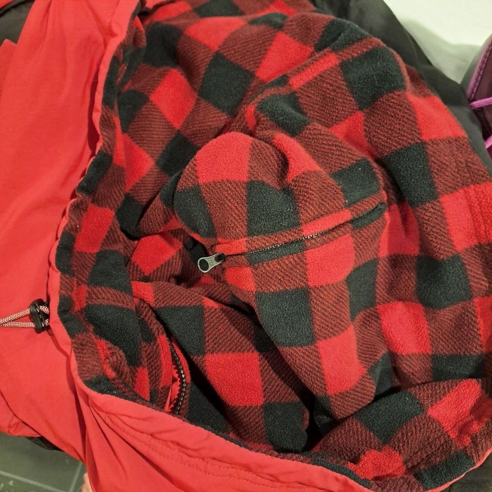 Chubbies Chubbies jacket 100% nylon outer red black buffalo check XXL Size US XXL / EU 58 / 5 - 7 Thumbnail
