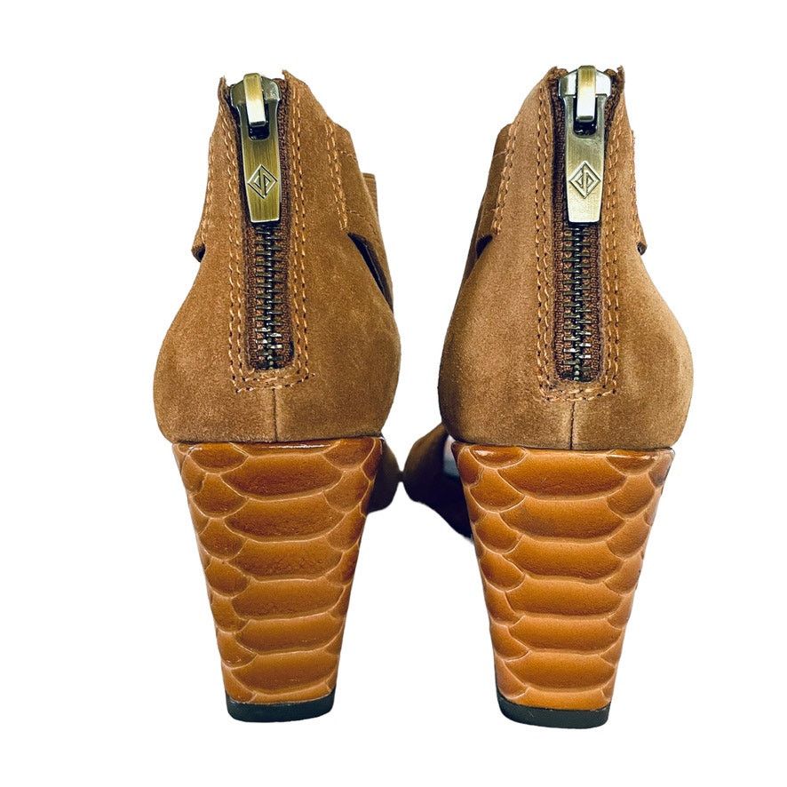 Donald Pliner NWOT Donald Pliner Panya Suede Saddle Brown Embossed Sandals Size US 6.5 / IT 36.5 - 4 Thumbnail
