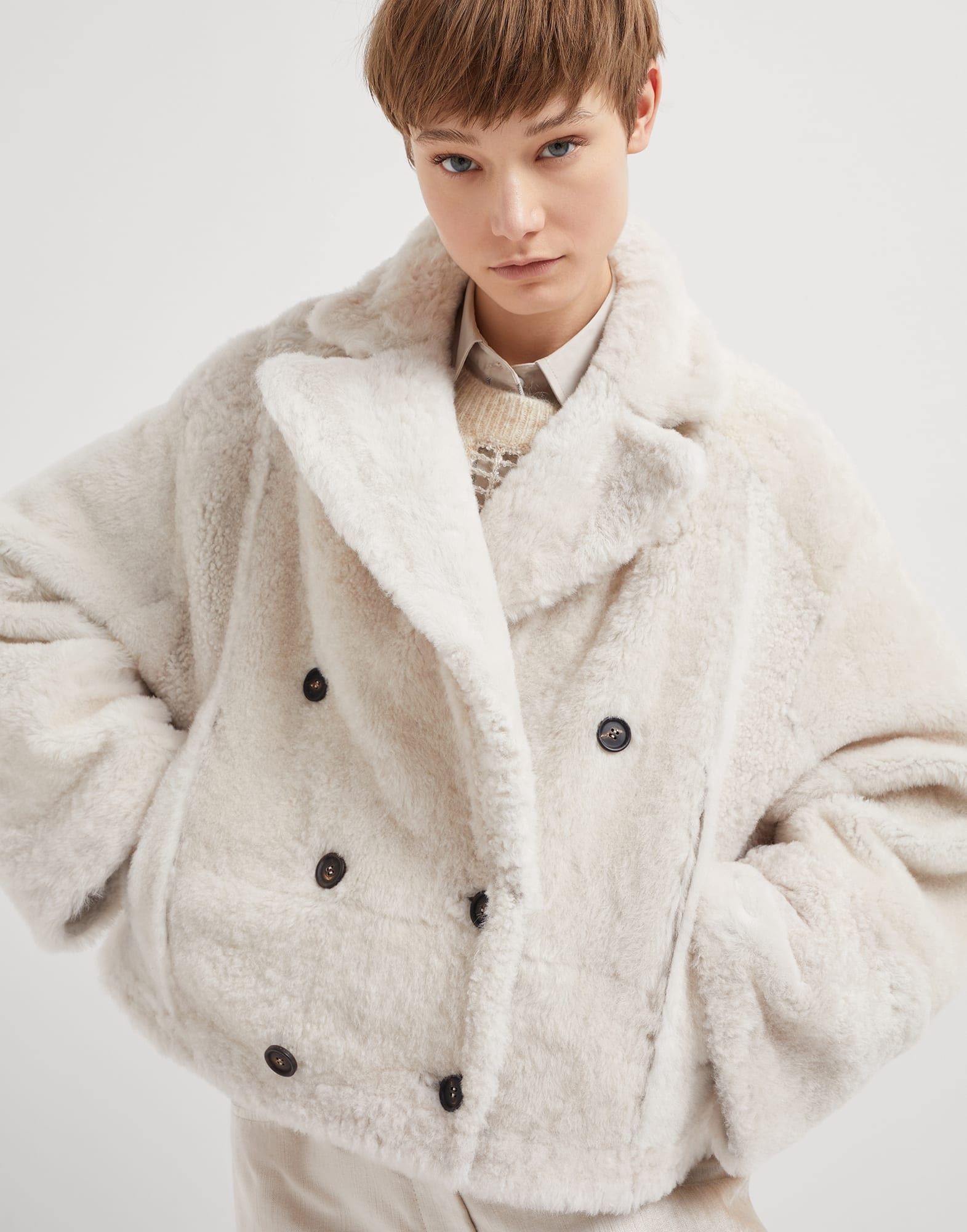 Brunello Cucinelli o1la1rc1a1025 Fur Jacket in Beige Size S / US 4 / IT 40 - 4 Thumbnail