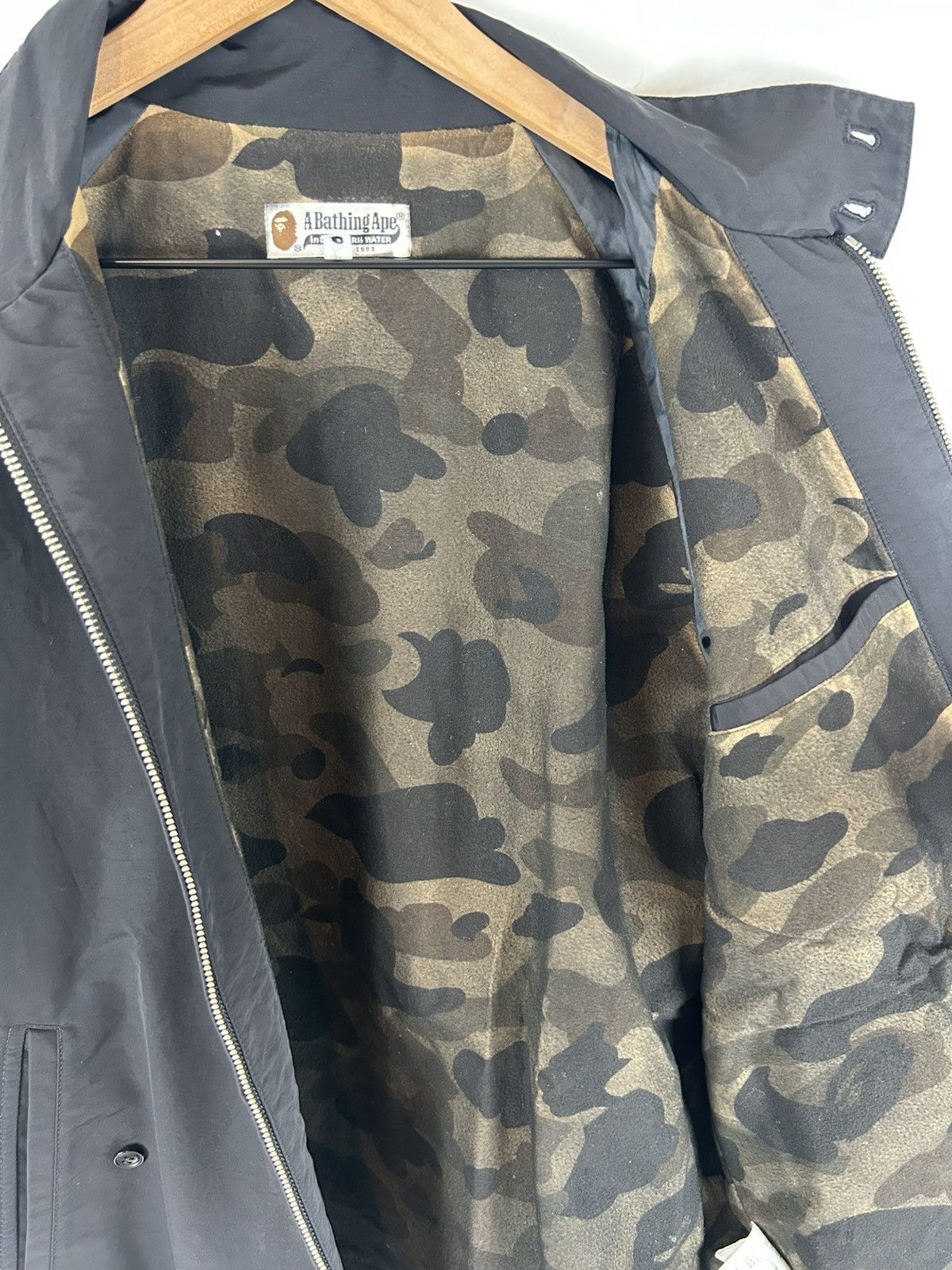 Bape OG Bape Nylon Drizzle Jacket Size US L / EU 52-54 / 3 - 3 Thumbnail