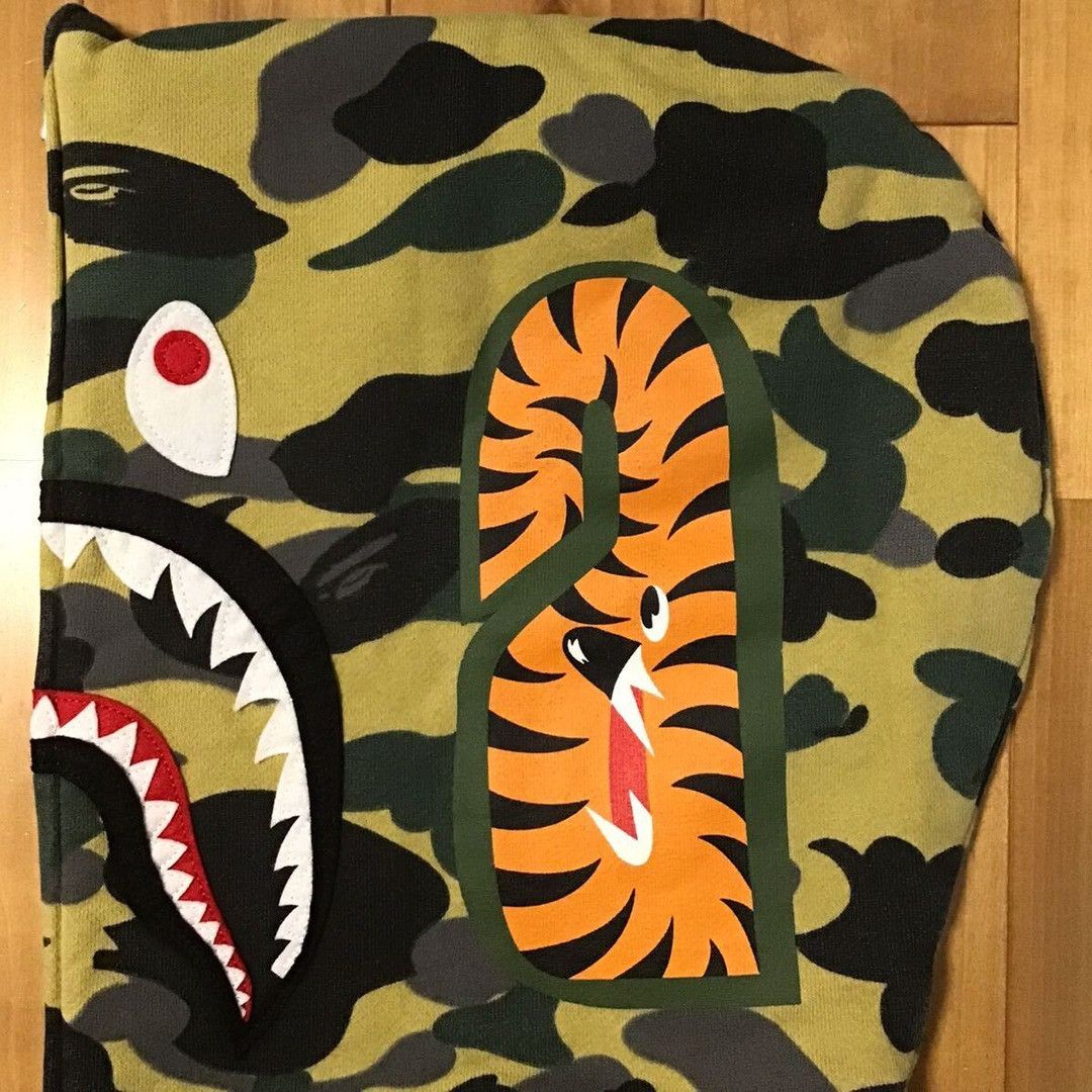 Bape BAPE Reflective camo shark full zip hoodie a bathing ape Size US S / EU 44-46 / 1 - 6 Thumbnail