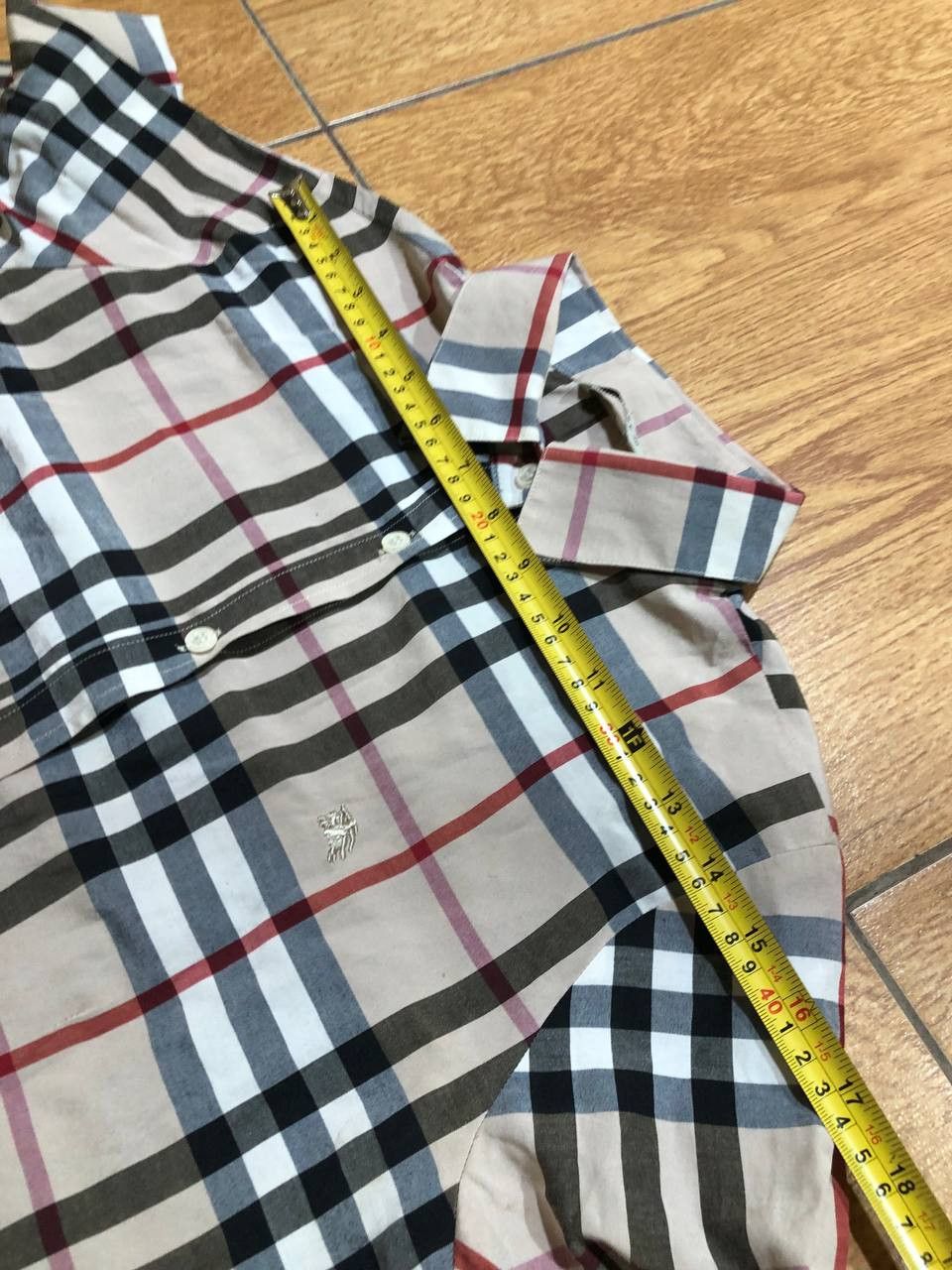 Burberry Designers Burberry checked buttons ups shirt Size S / US 4 / IT 40 - 8 Thumbnail