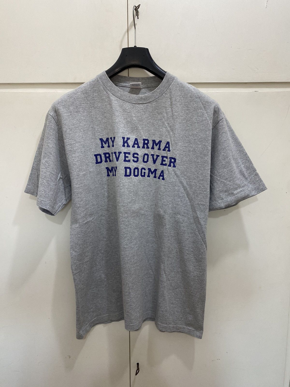 Supreme Supreme Karma T-shirt, size XL, gray, with print, used Size US XL / EU 56 / 4 - 1 Thumbnail
