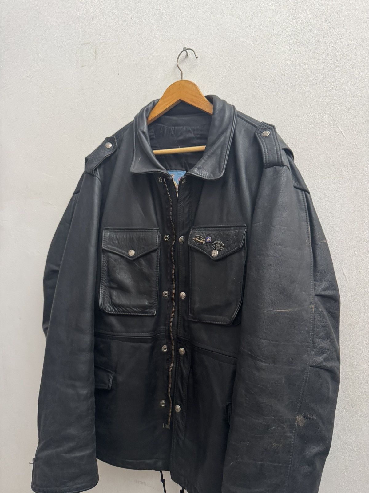 Vintage Vintage 60's french m65 leather jacket Size US XL / EU 56 / 4 - 1 Thumbnail