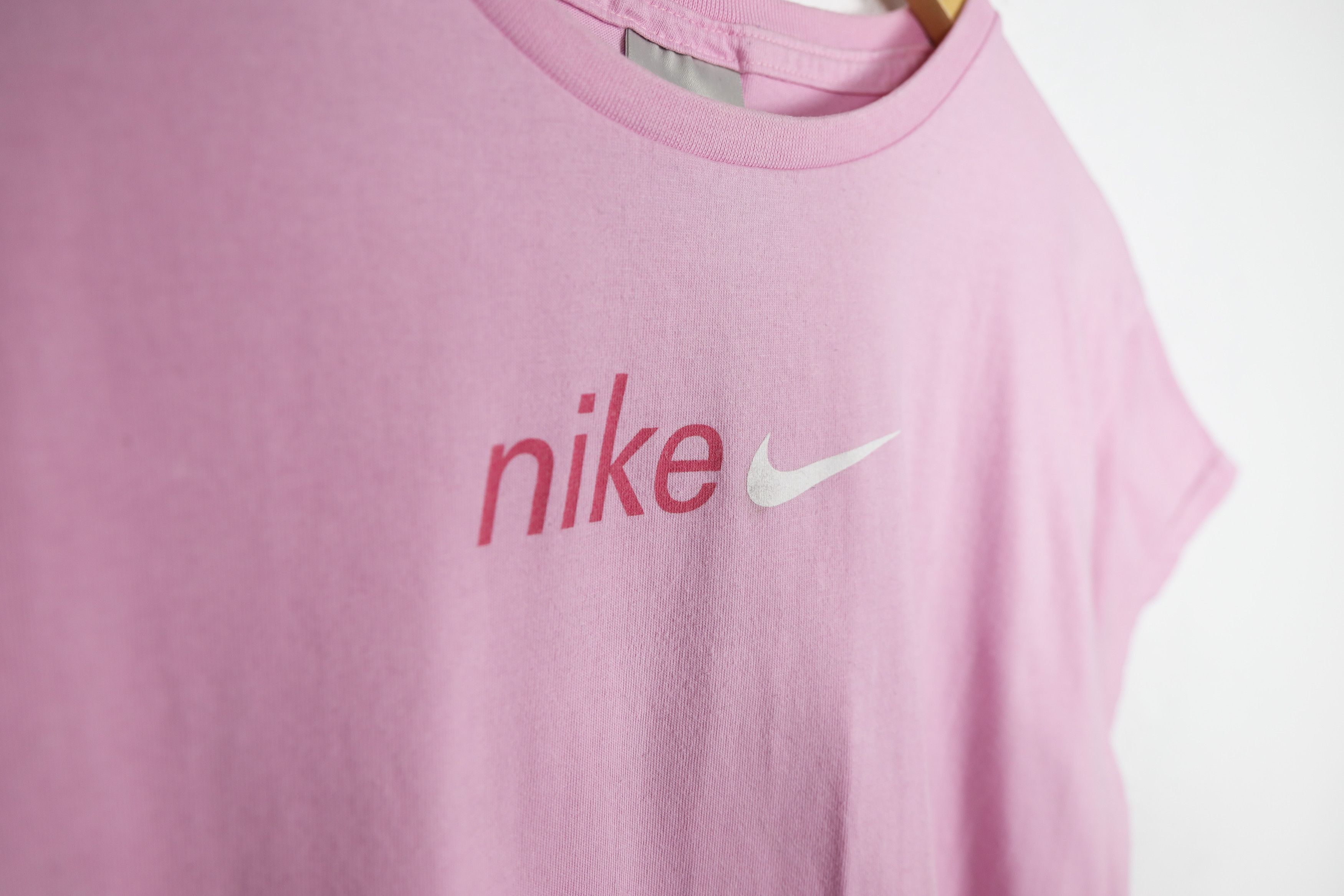 Nike Womens Nike Swoosh Logo Pink Y2K Tee T-shirt Size XL / US 12-14 / IT 48-50 - 4 Thumbnail