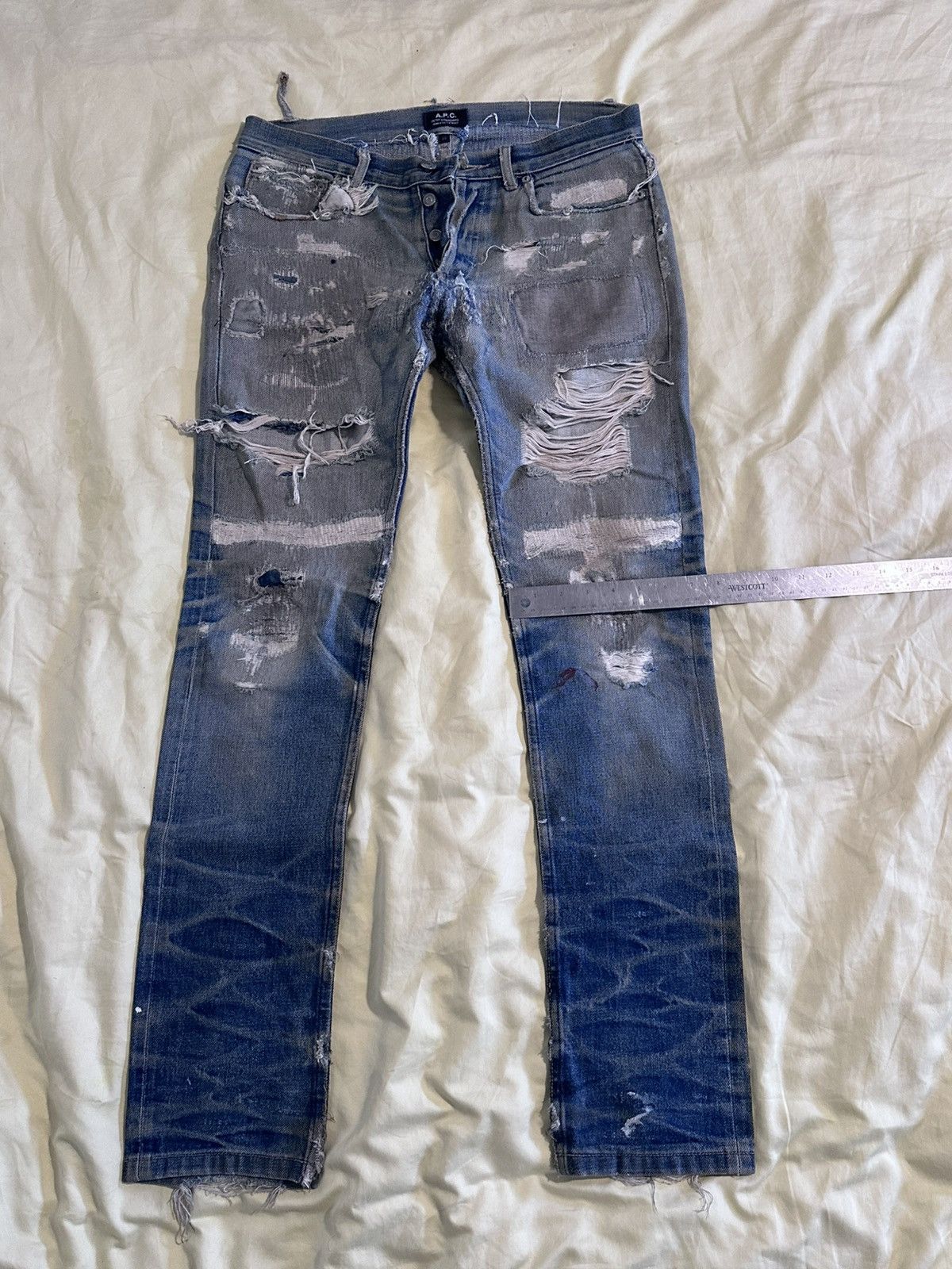 A.P.C. A.P.C. Distressed Denim Jeans – Heavy Fade – Tagged 3 Size US 29 - 3 Thumbnail