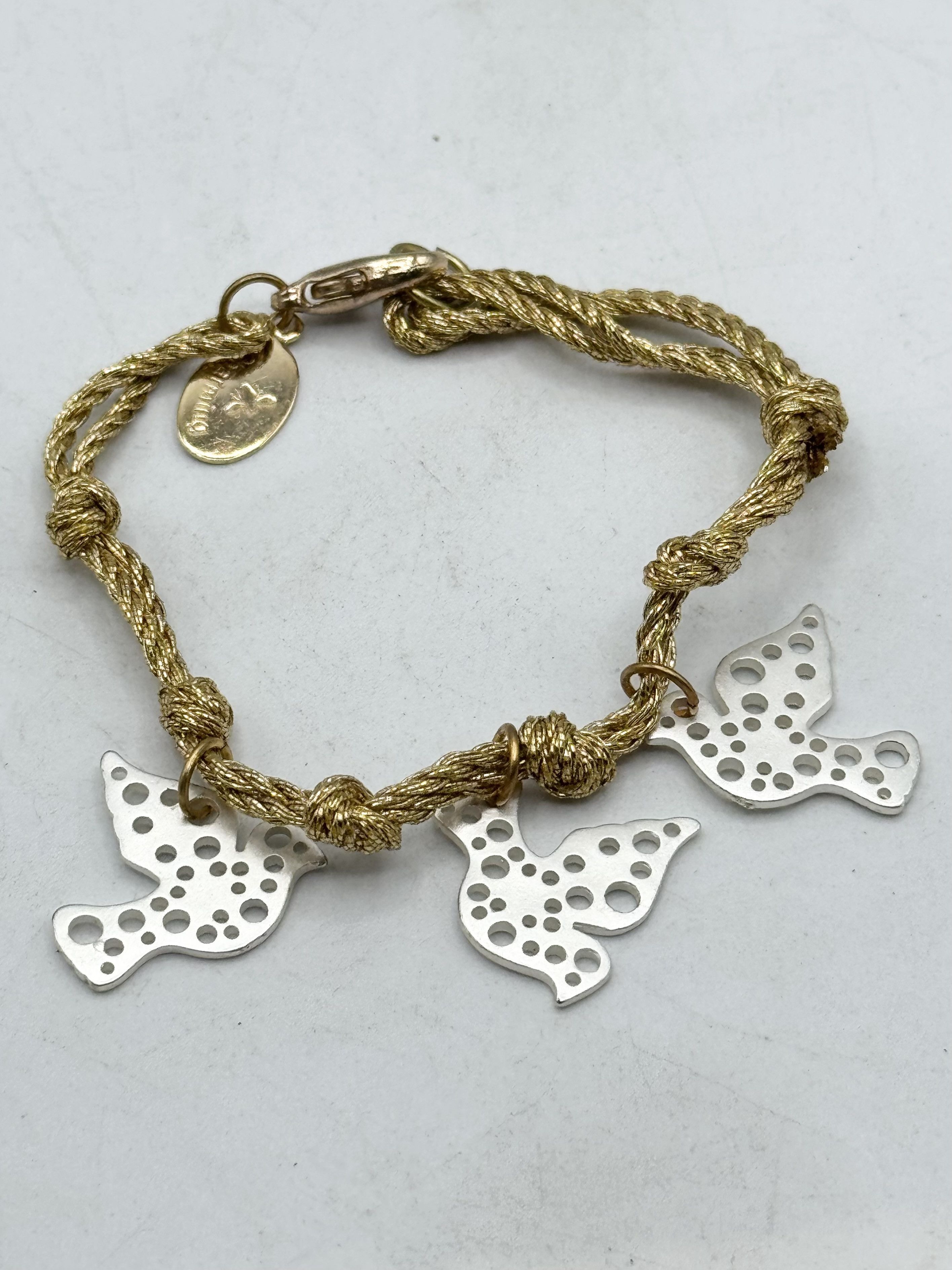 Other Vintage gold metallic thread dove bird charm bracelet Size ONE SIZE - 2 Thumbnail