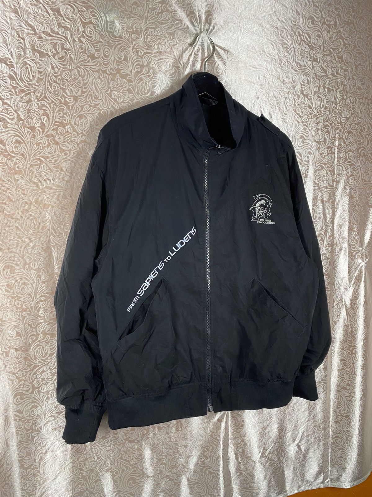 KOJIMA GENES Kojima Productions Bomber Jacket Black Tactical Streetwear Size US S / EU 44-46 / 1 - 5 Thumbnail