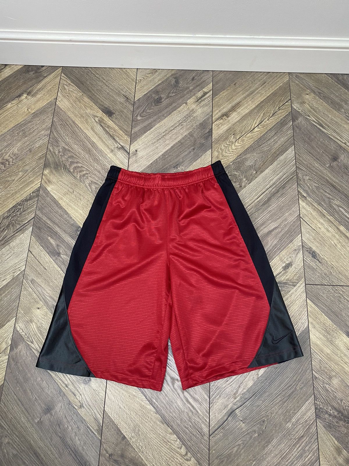 Nike × Vintage Vintage Nike Basketball shorts Size US 34 / EU 50 - 1 Thumbnail