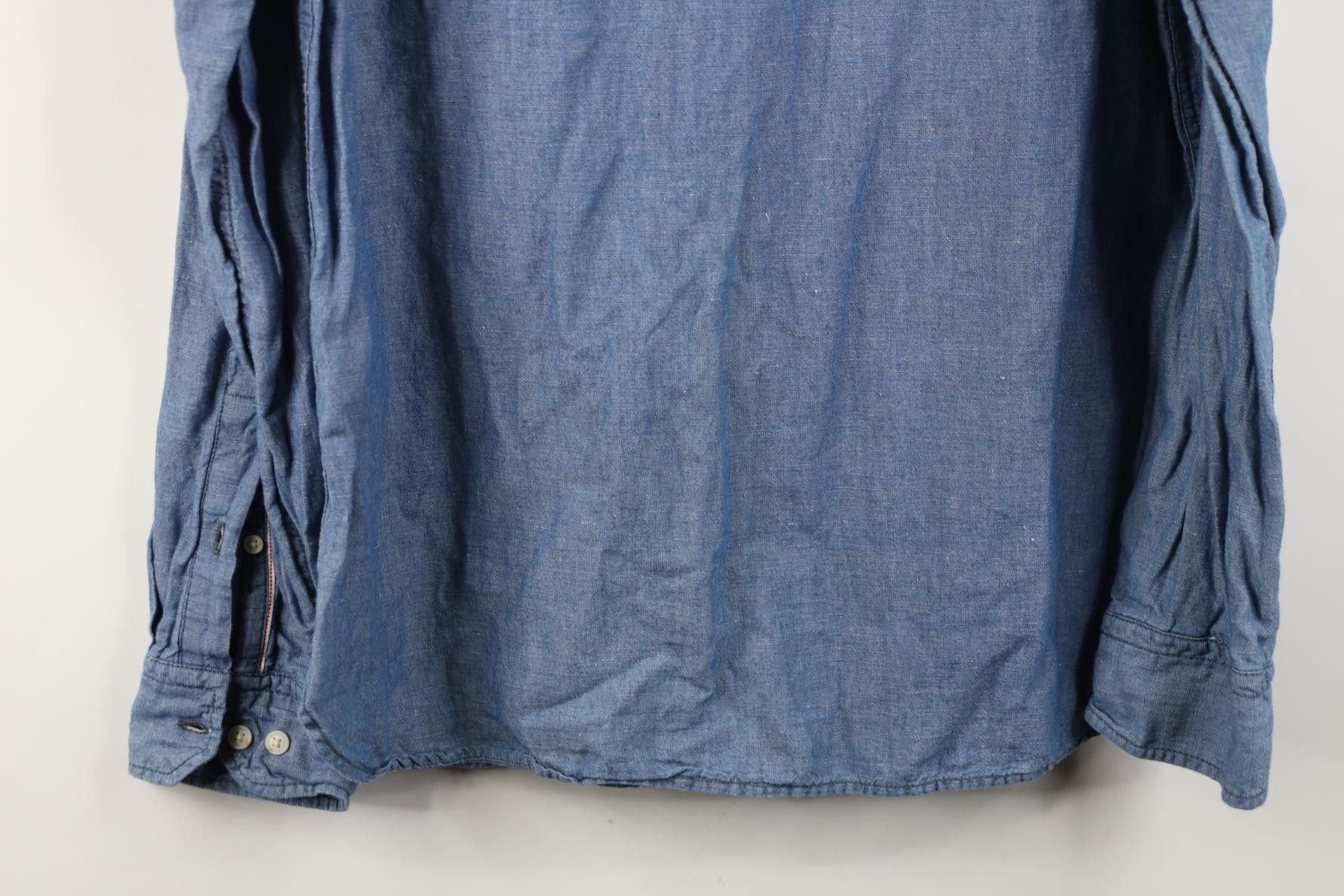 Banana Republic Banana Republic Chambray Linen Blend Collared Button Shirt Size US M / EU 48-50 / 2 - 12 Thumbnail