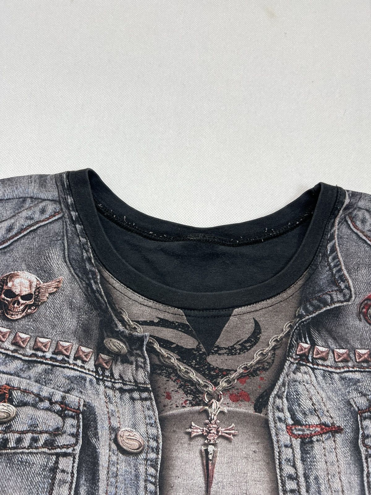 Affliction Tshirt Affliction Vintage Skulls Metal Rock Print Size US L / EU 52-54 / 3 - 5 Thumbnail