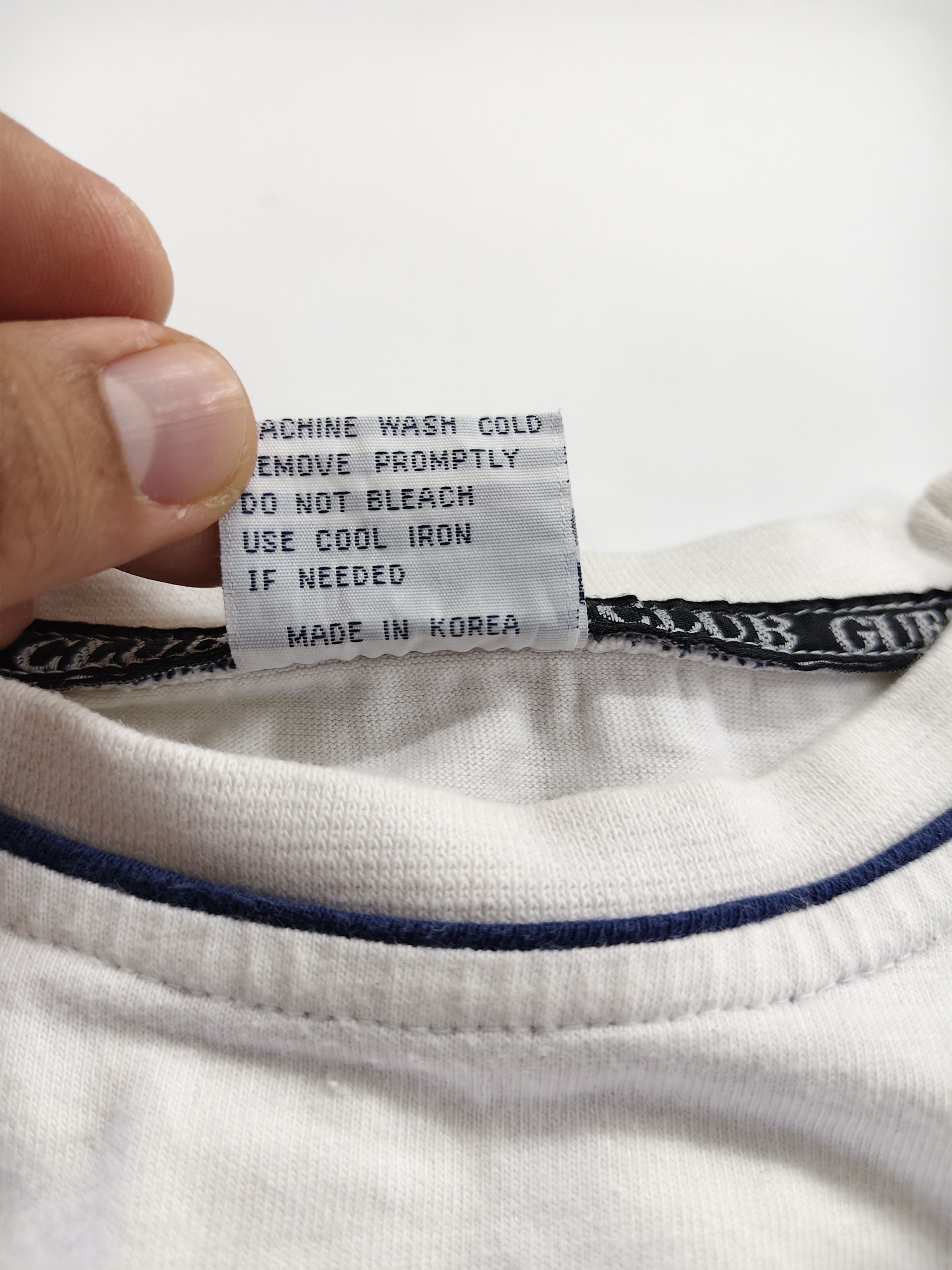 Guess Guess Club Embroid #E Size US M / EU 48-50 / 2 - 6 Thumbnail