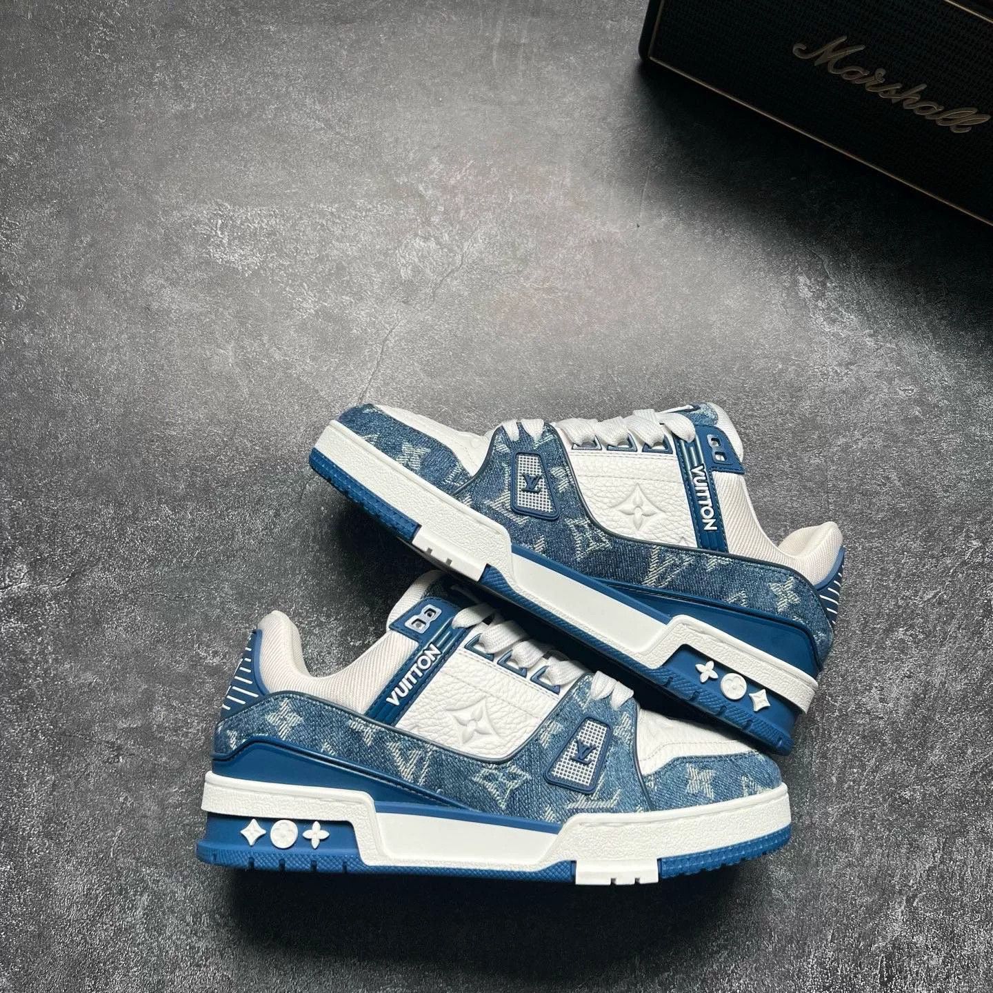 Louis Vuitton Louis Vuitton Training Blue Lowtop Sneakers 37 Women Size US 6.5 / IT 36.5 - 1 Thumbnail
