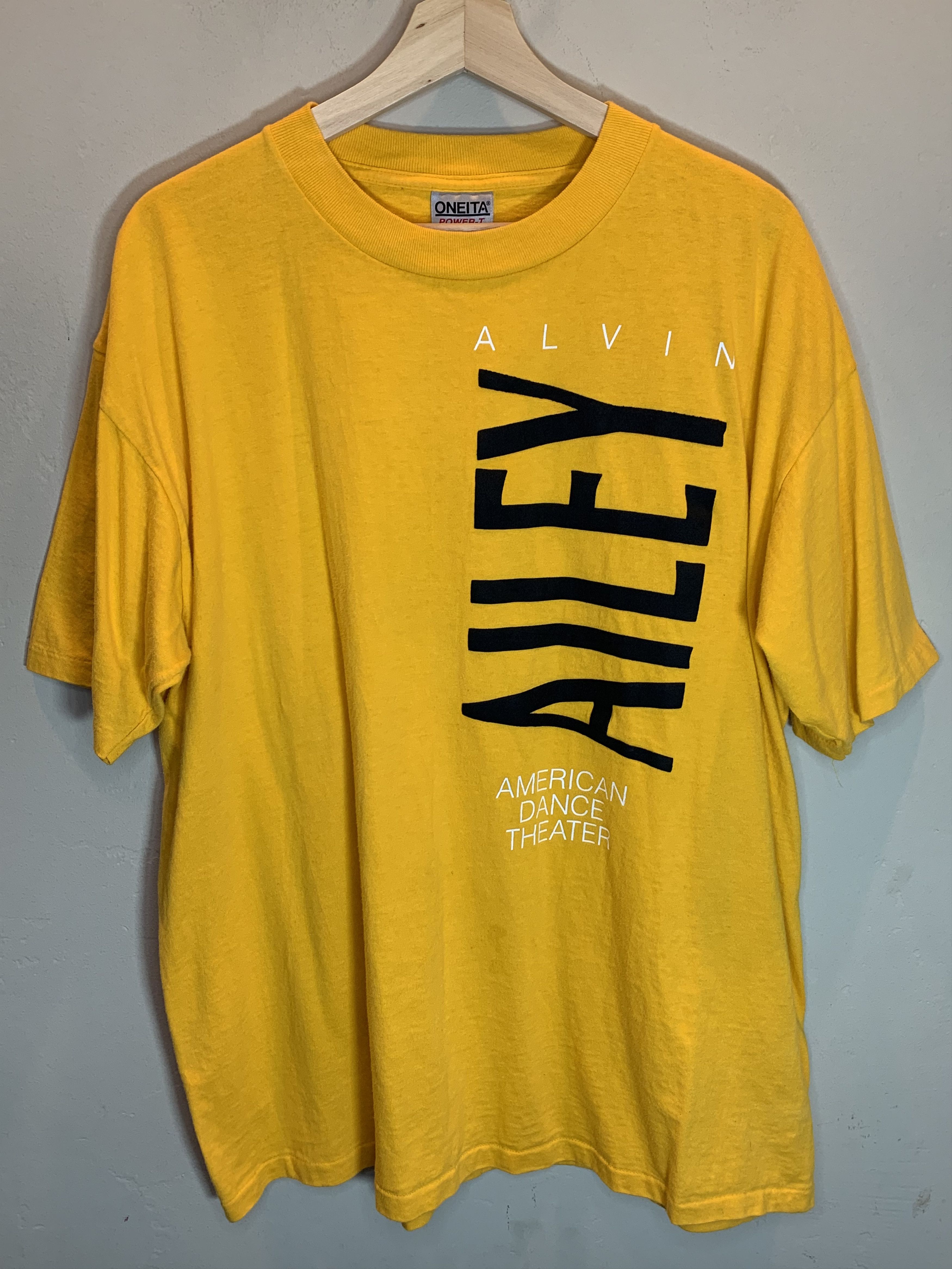 Vintage *RARE* Vintage 80’s Alvin Ailey Dance Theater T-Shirt Size US XL / EU 56 / 4 - 1 Thumbnail