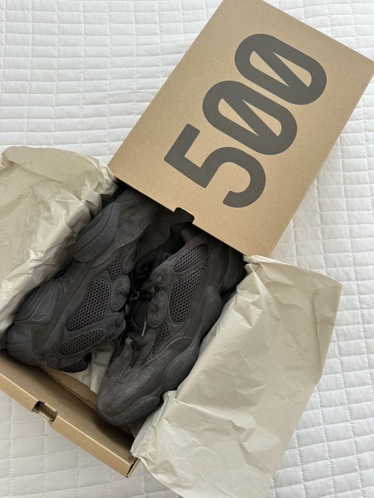 Adidas × Kanye West Adidas Yeezy 500 Size 11.5 Super Moon DB2966 Utility Black Size US 11.5 / EU 44-45 - 1 Thumbnail